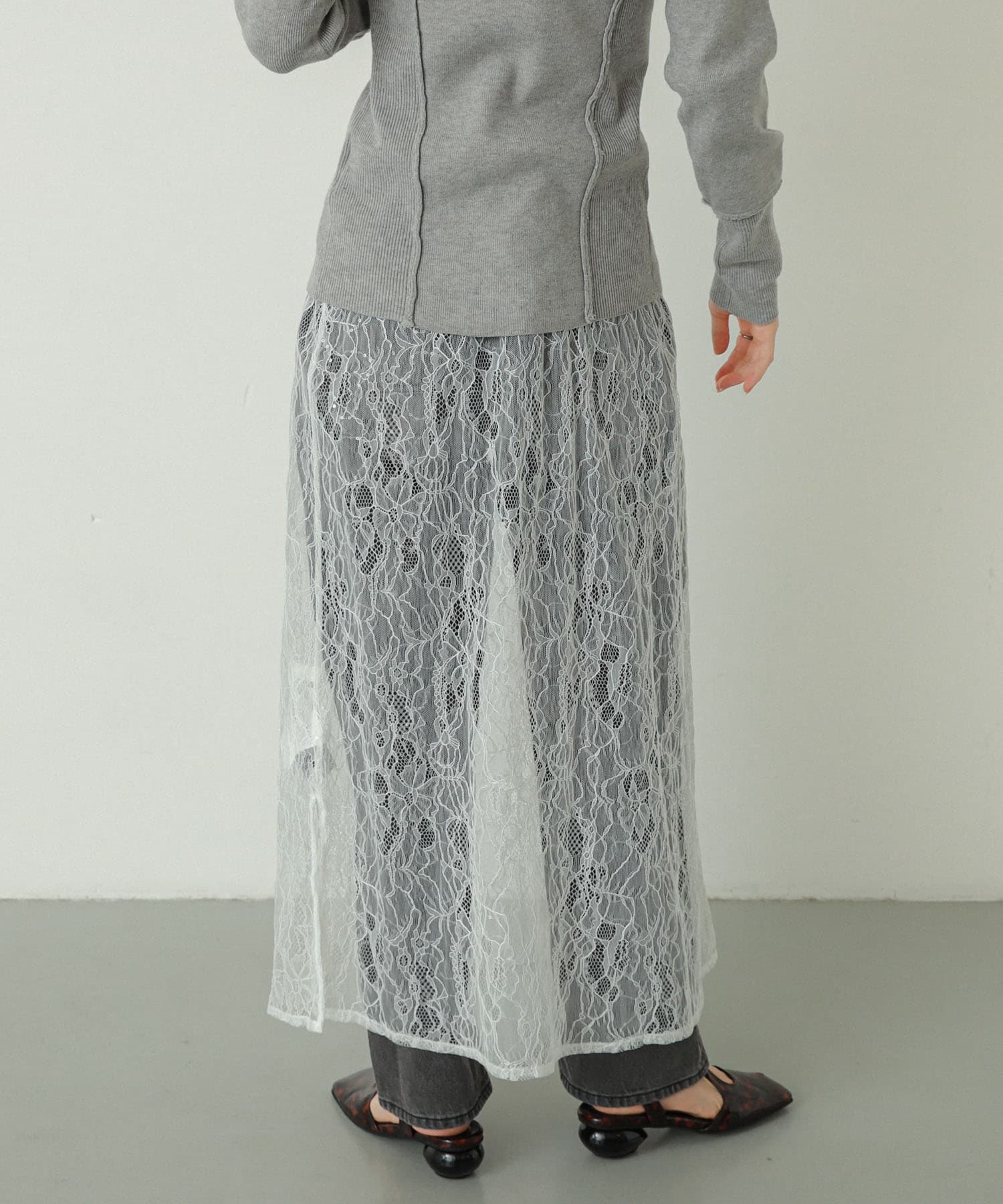 身長：169cm サイズ：one