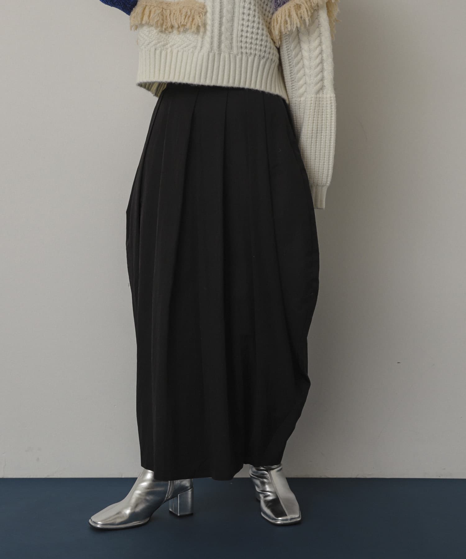 コクーンボリュームタックスカート