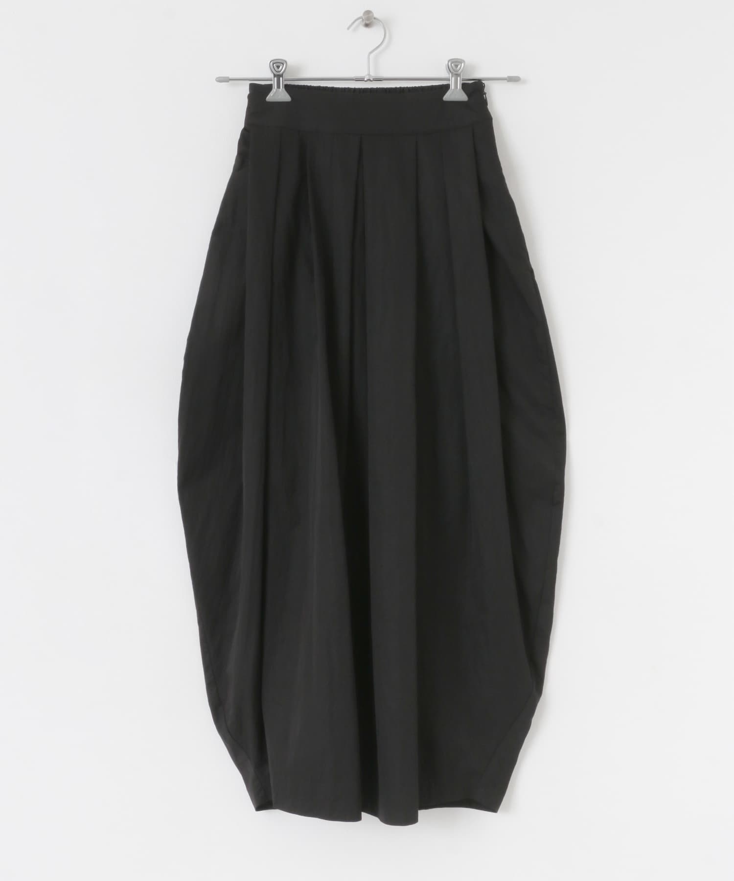 コクーンボリュームタックスカート BLACK one