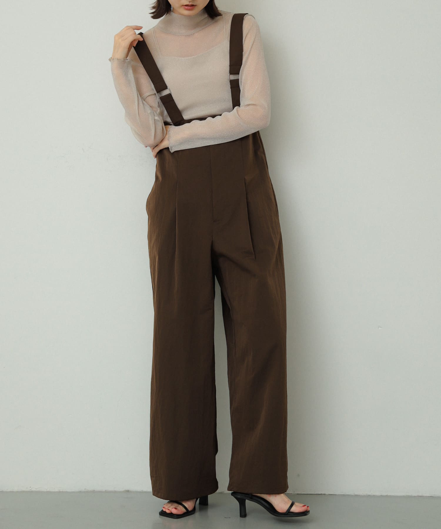 身長：169cm サイズ：one