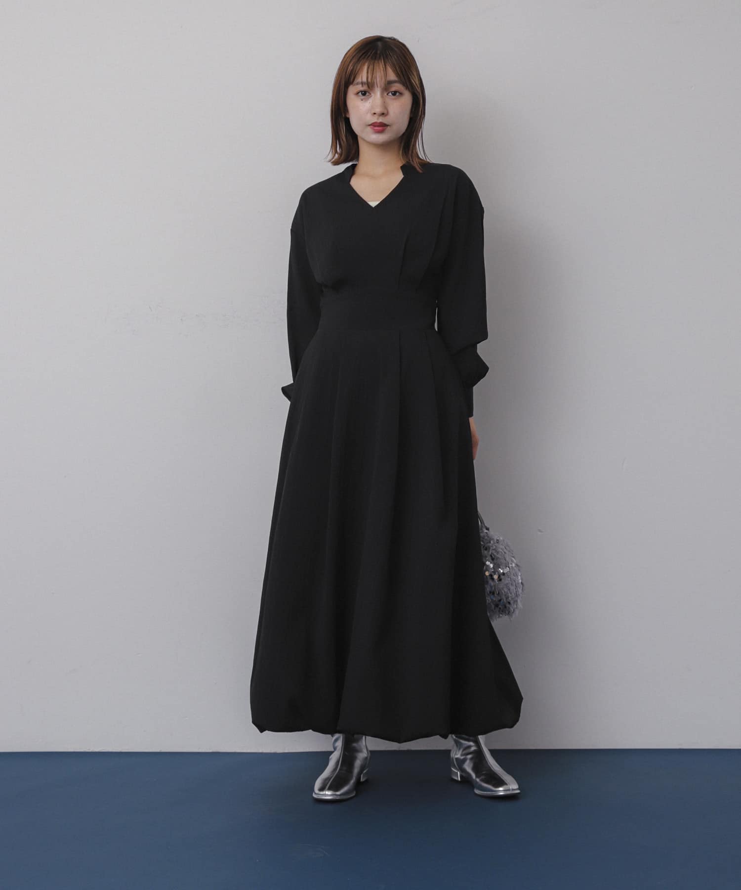 スキッパーバルーンワンピース(COMPACT BLACK): ワンピース｜URBAN