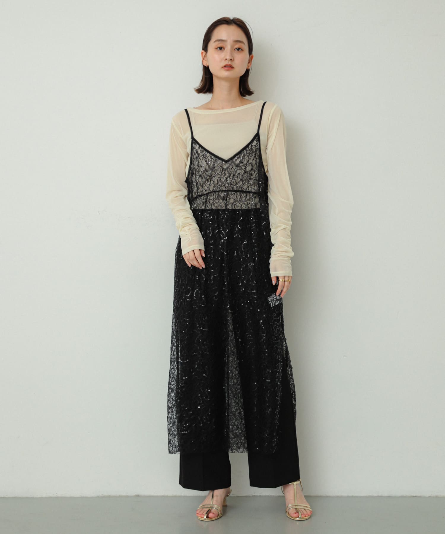 身長：169cm サイズ：one