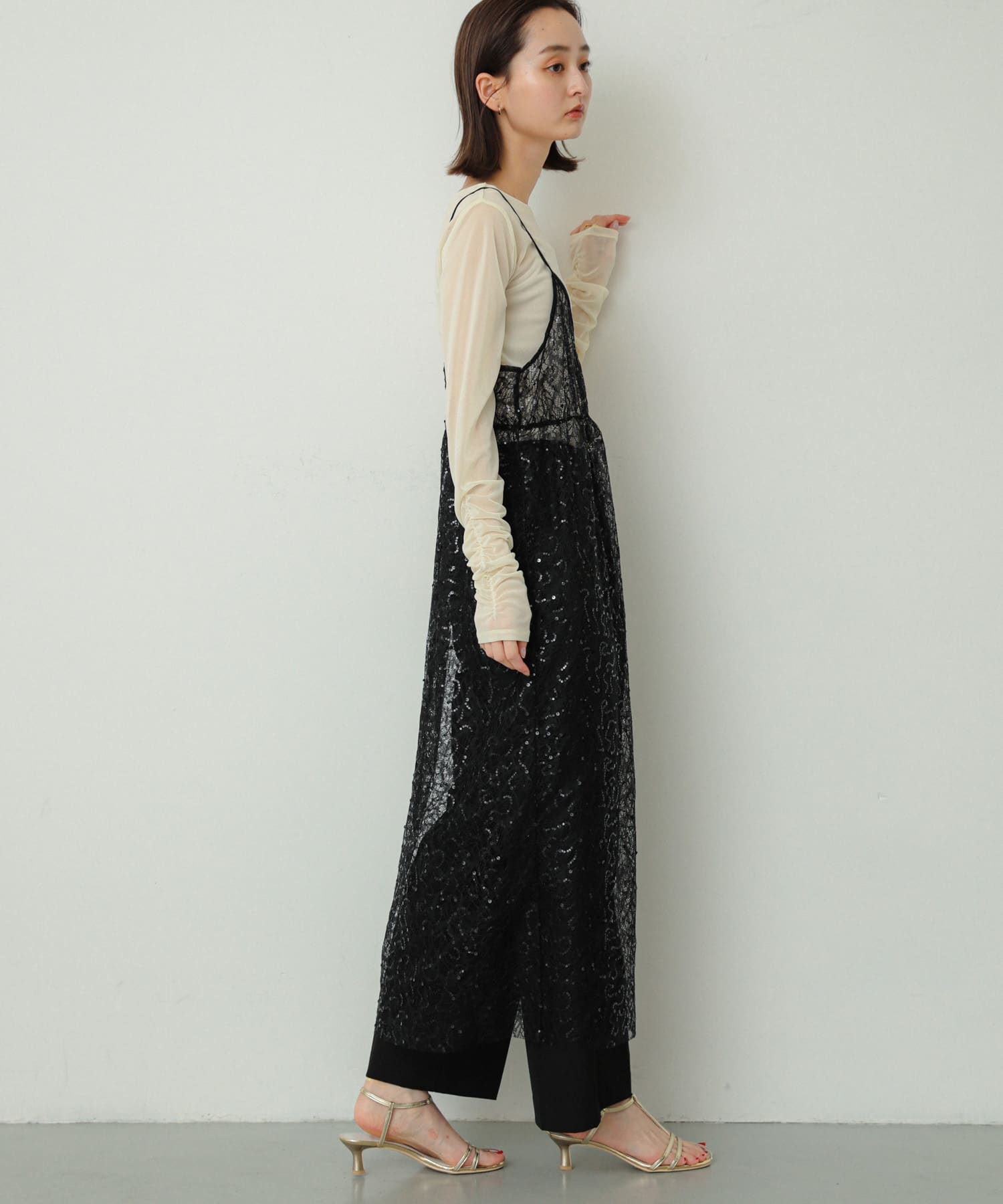 身長：169cm サイズ：one