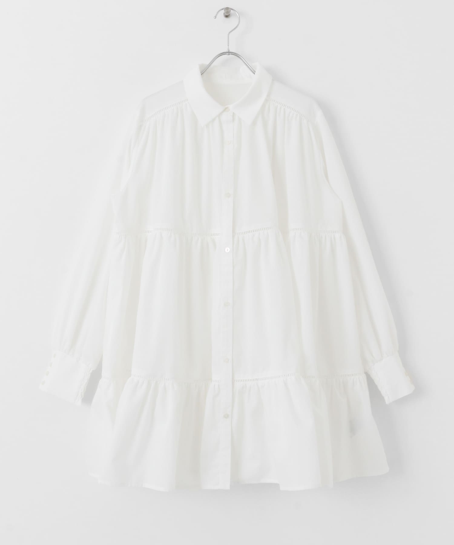 OFF WHITE