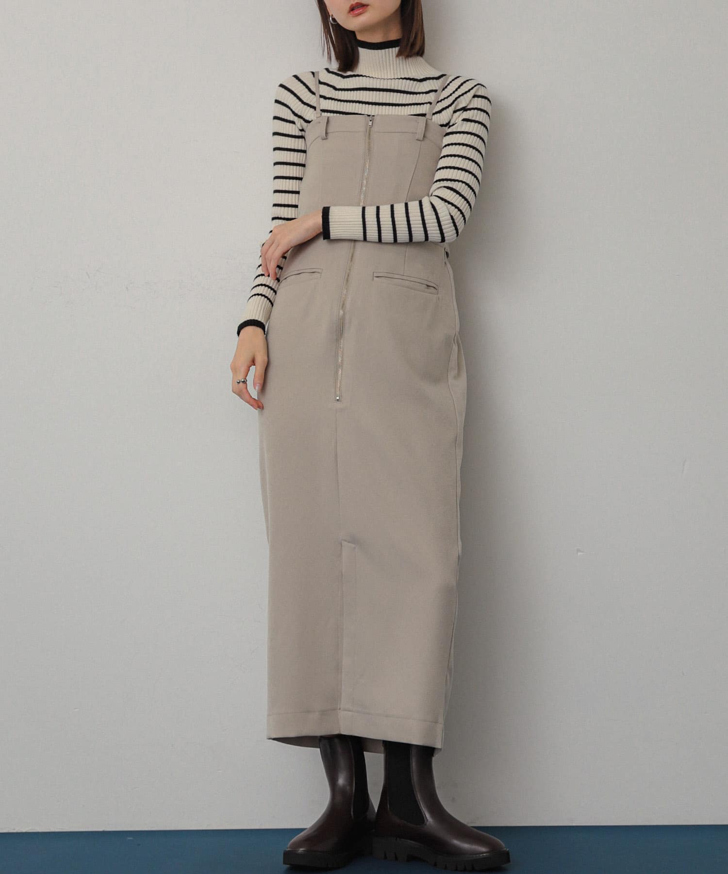ストラップツキベアワンピース(COMPACT GRAY): ワンピース｜URBAN