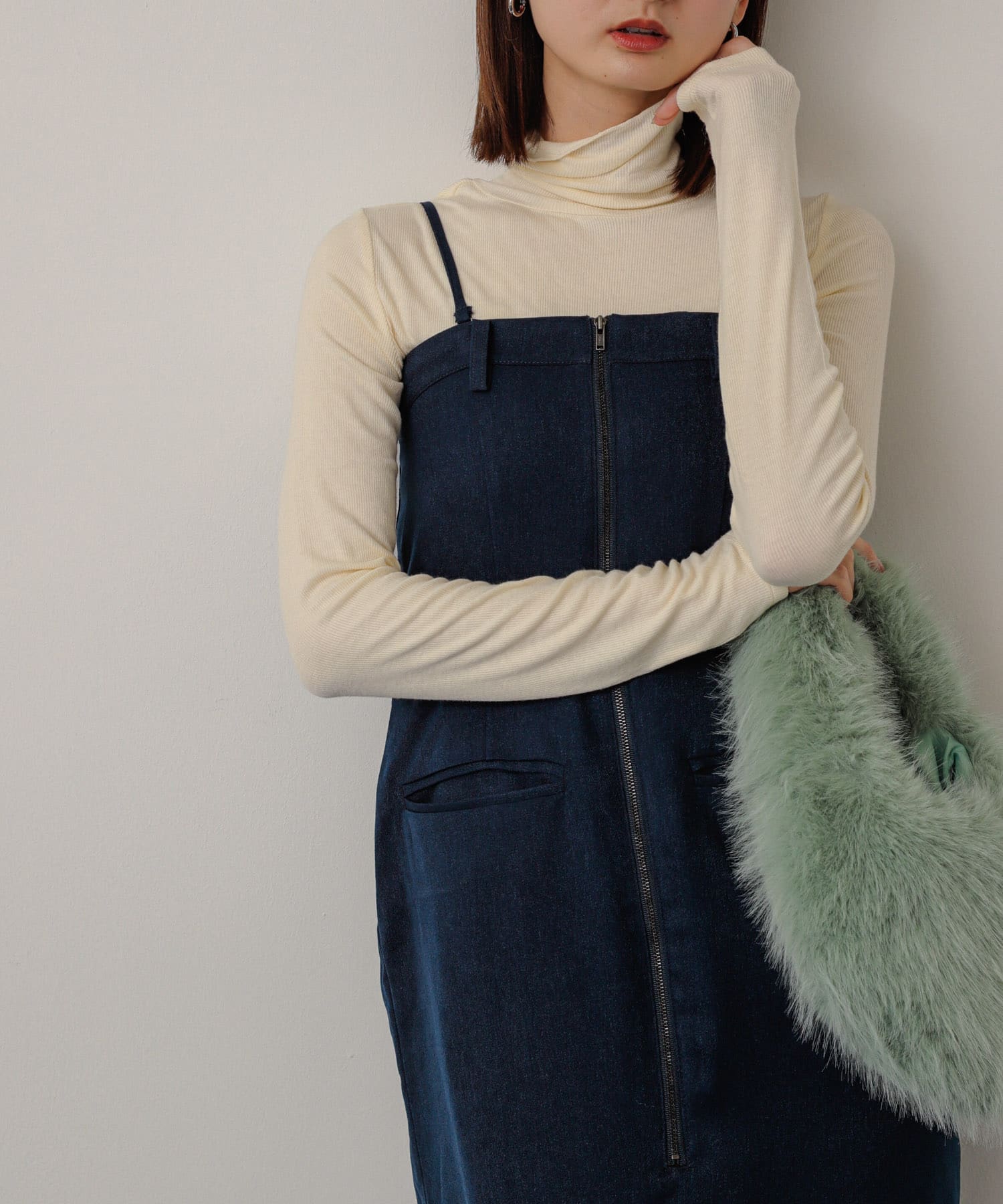 身長：169cm サイズ：one