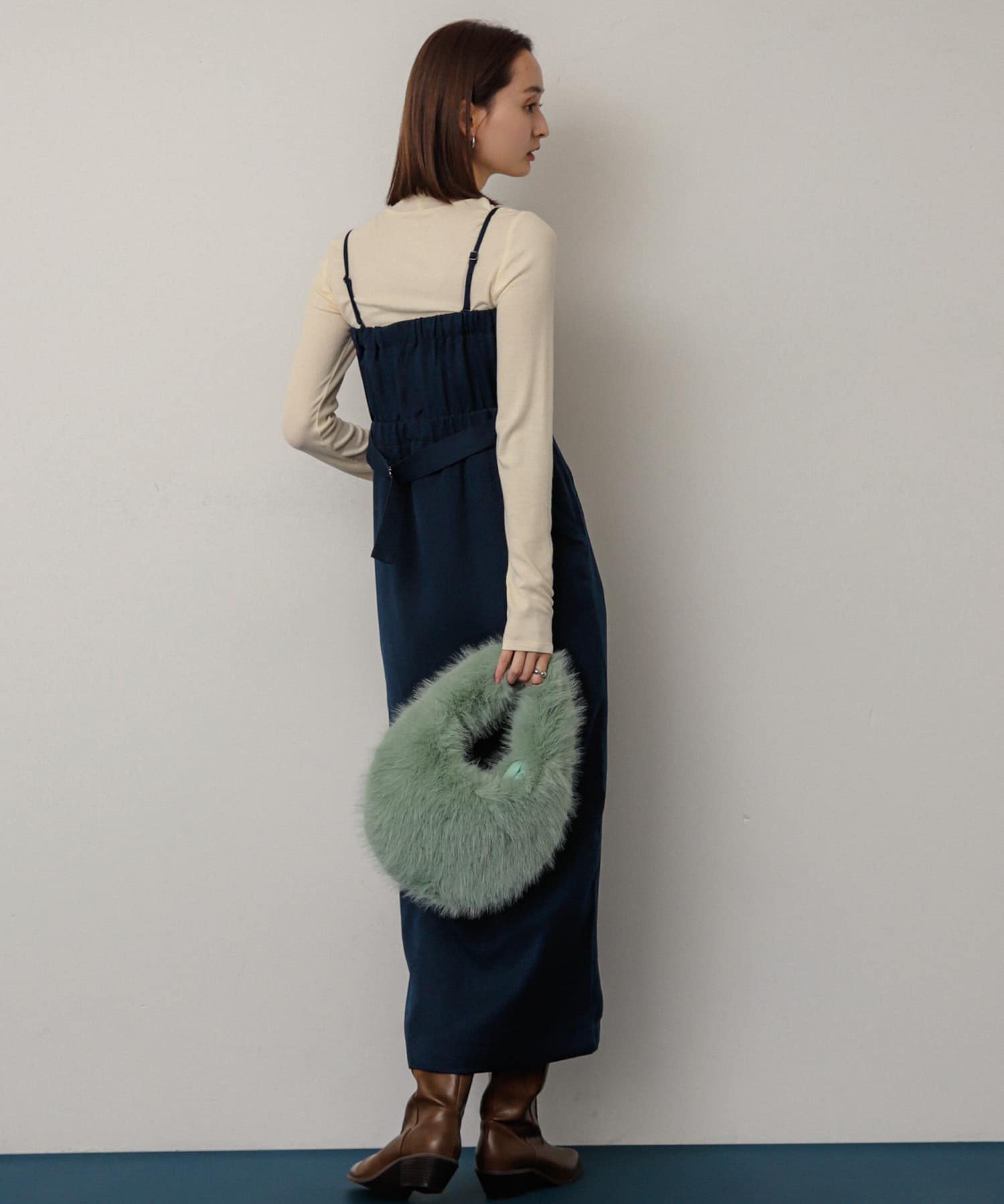 身長：169cm サイズ：one