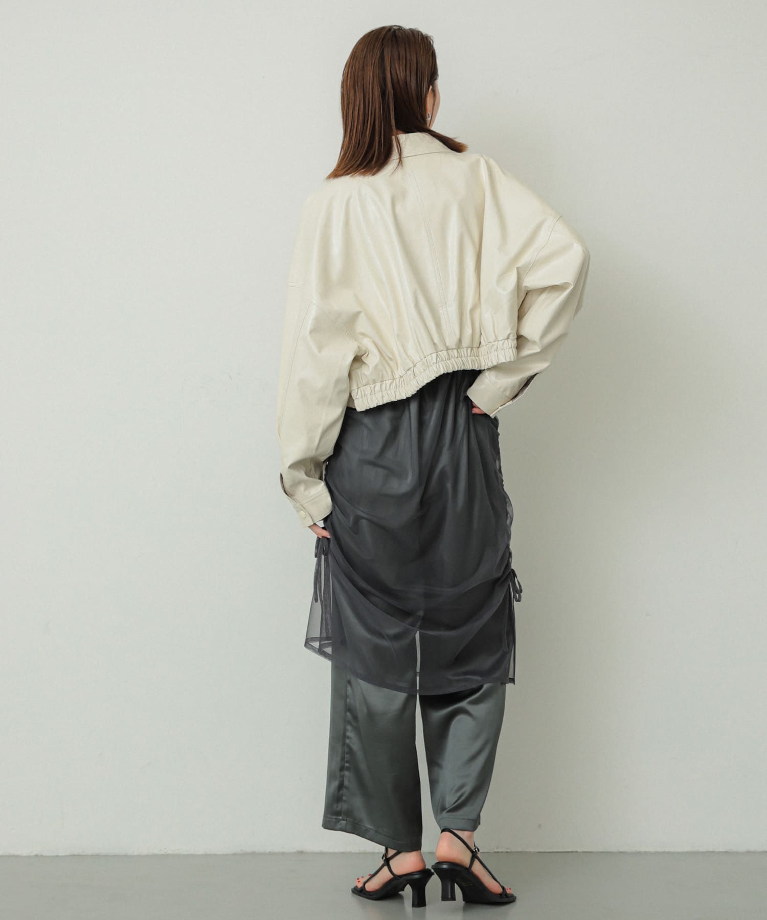 身長：169cm サイズ：one
