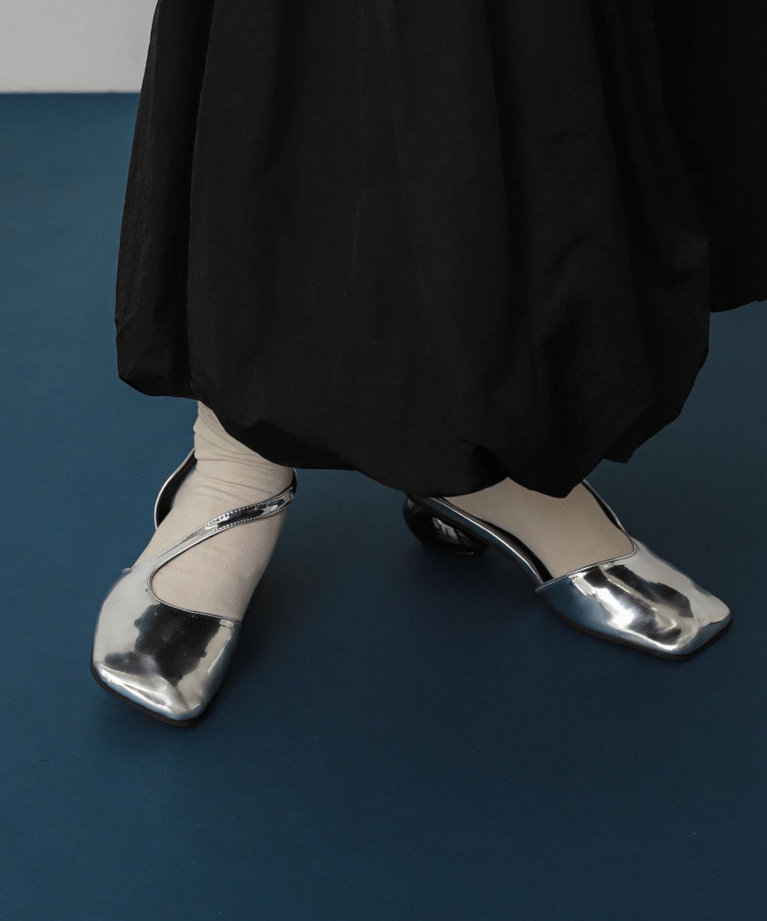 ワイドスクエアシューズ SILVER S