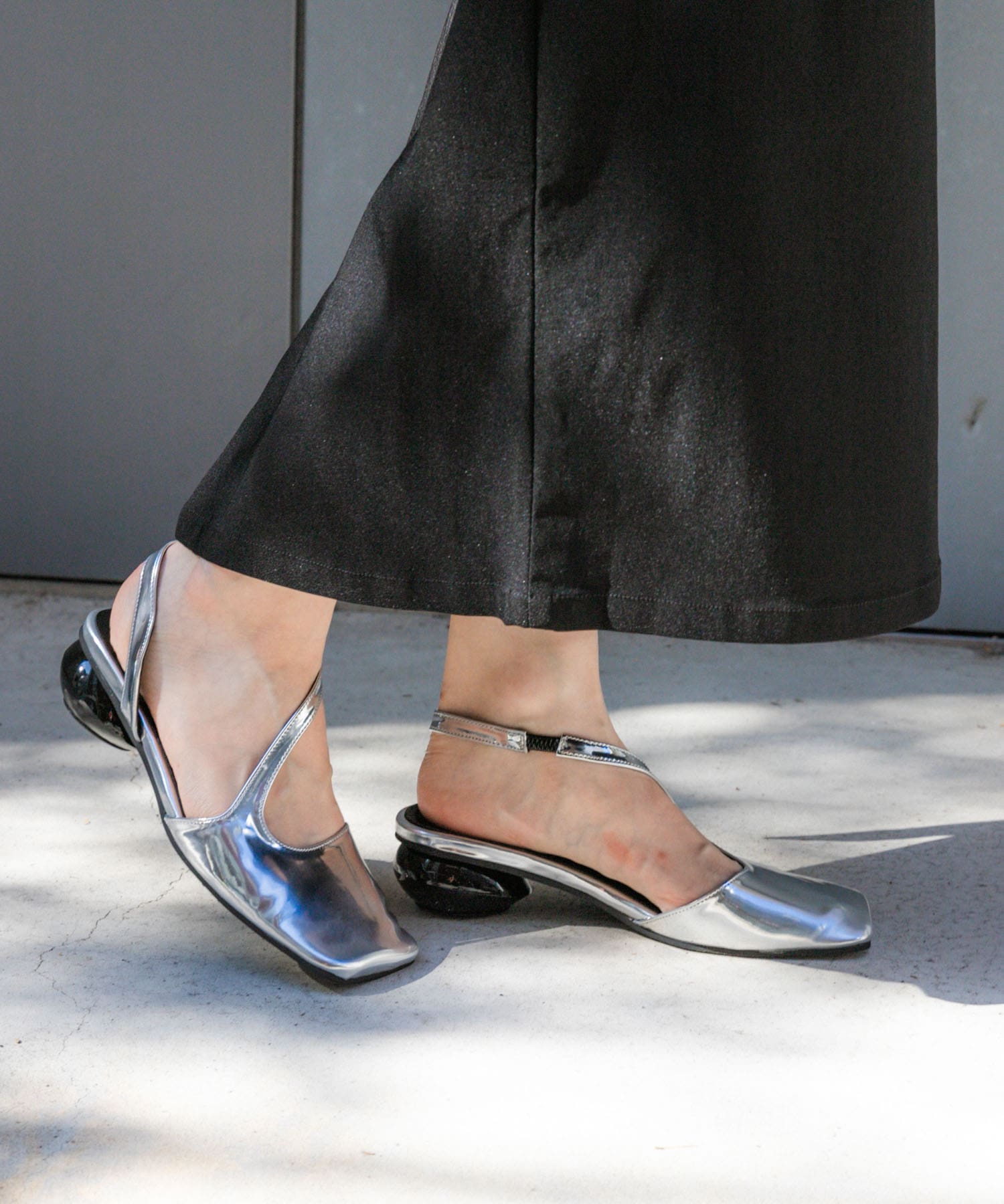 ワイドスクエアシューズ SILVER S