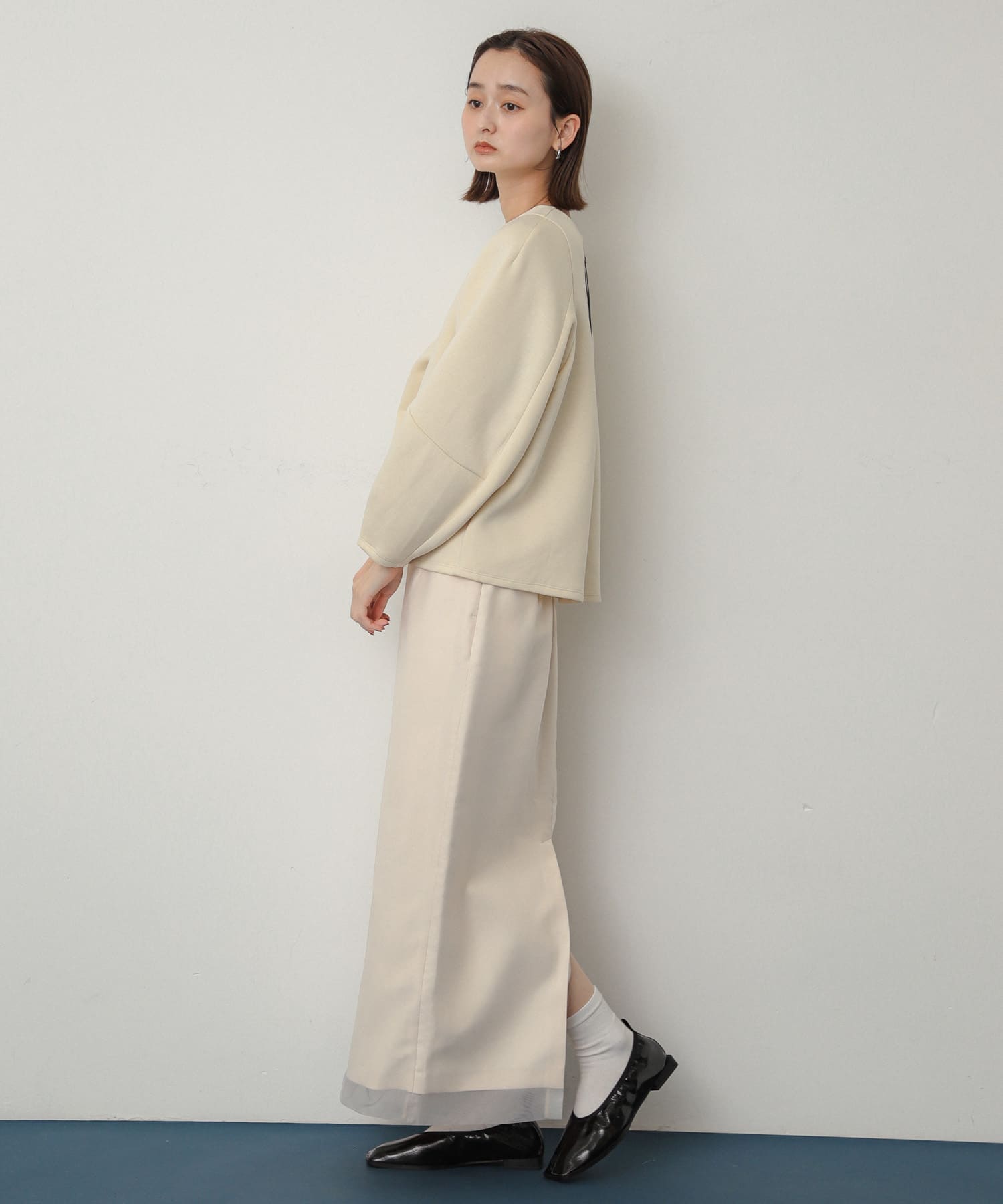 スクエアトゥフラットシューズ BLACK S