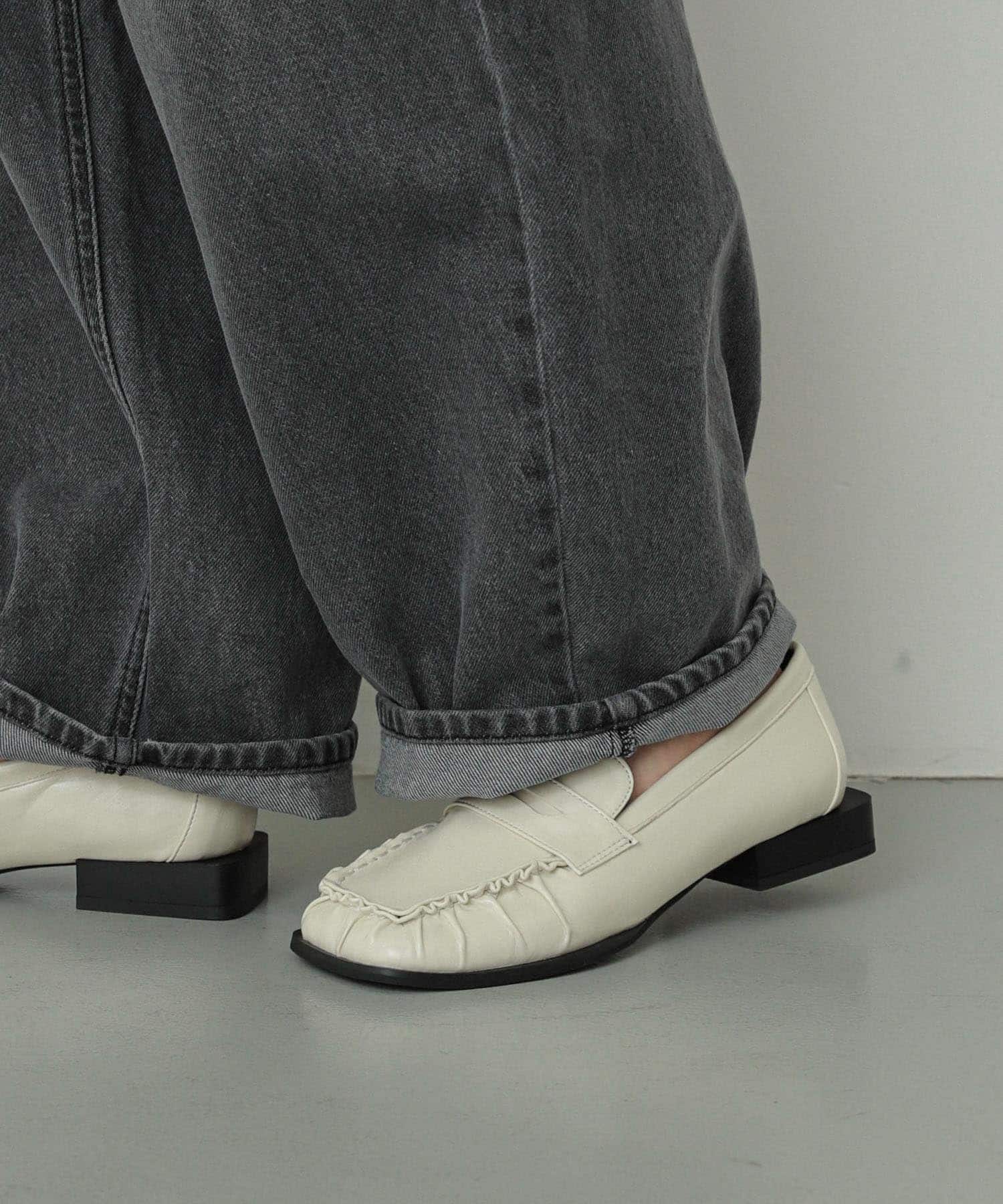 ギャザースクエアローファー IVORY M