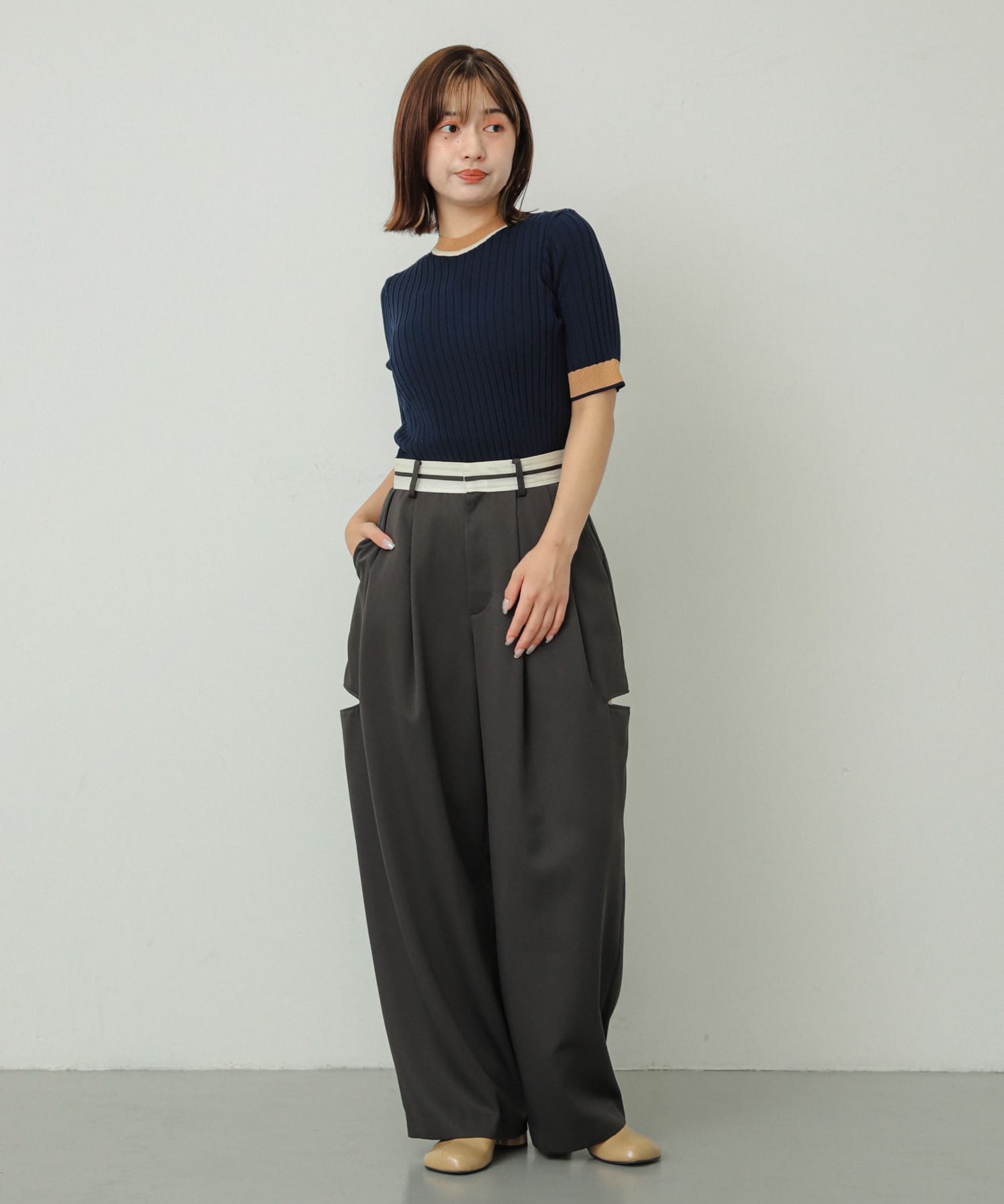 オブリークトゥサボ BEIGE M