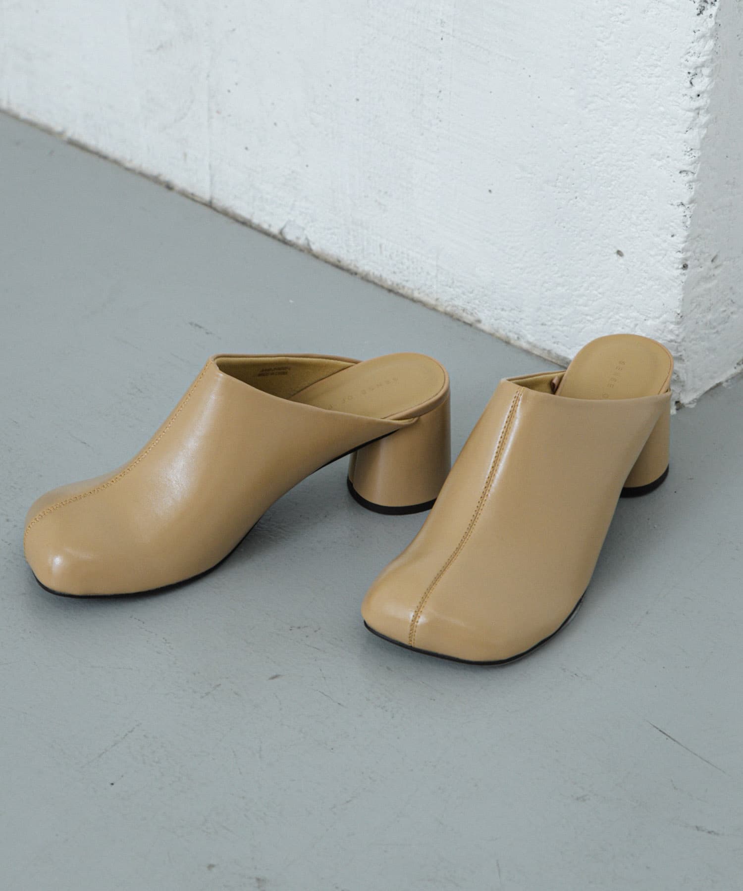 オブリークトゥサボ BEIGE M