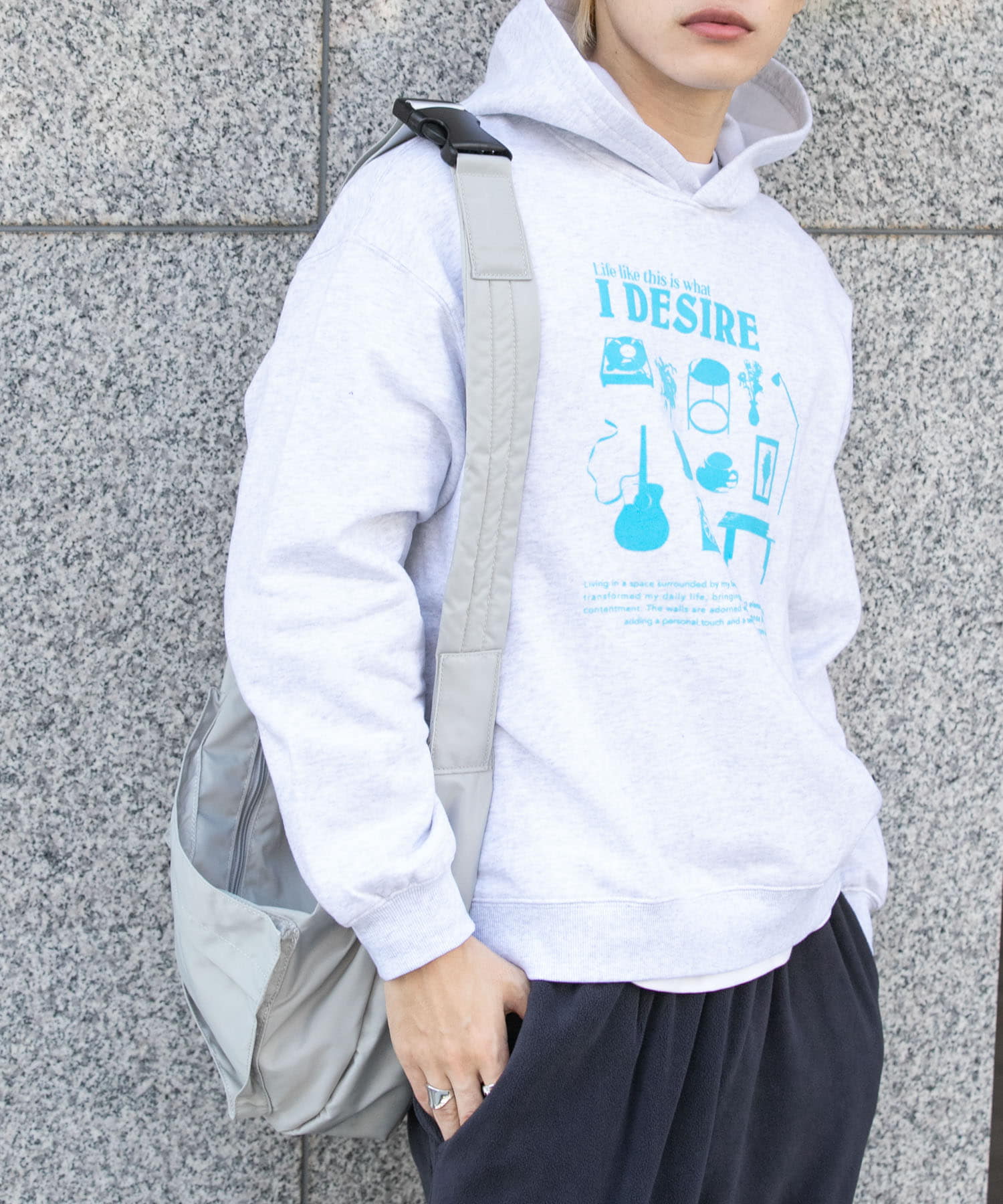Furniture Graphic hoodie(M BLACK): トップス｜URBAN RESEARCH公式