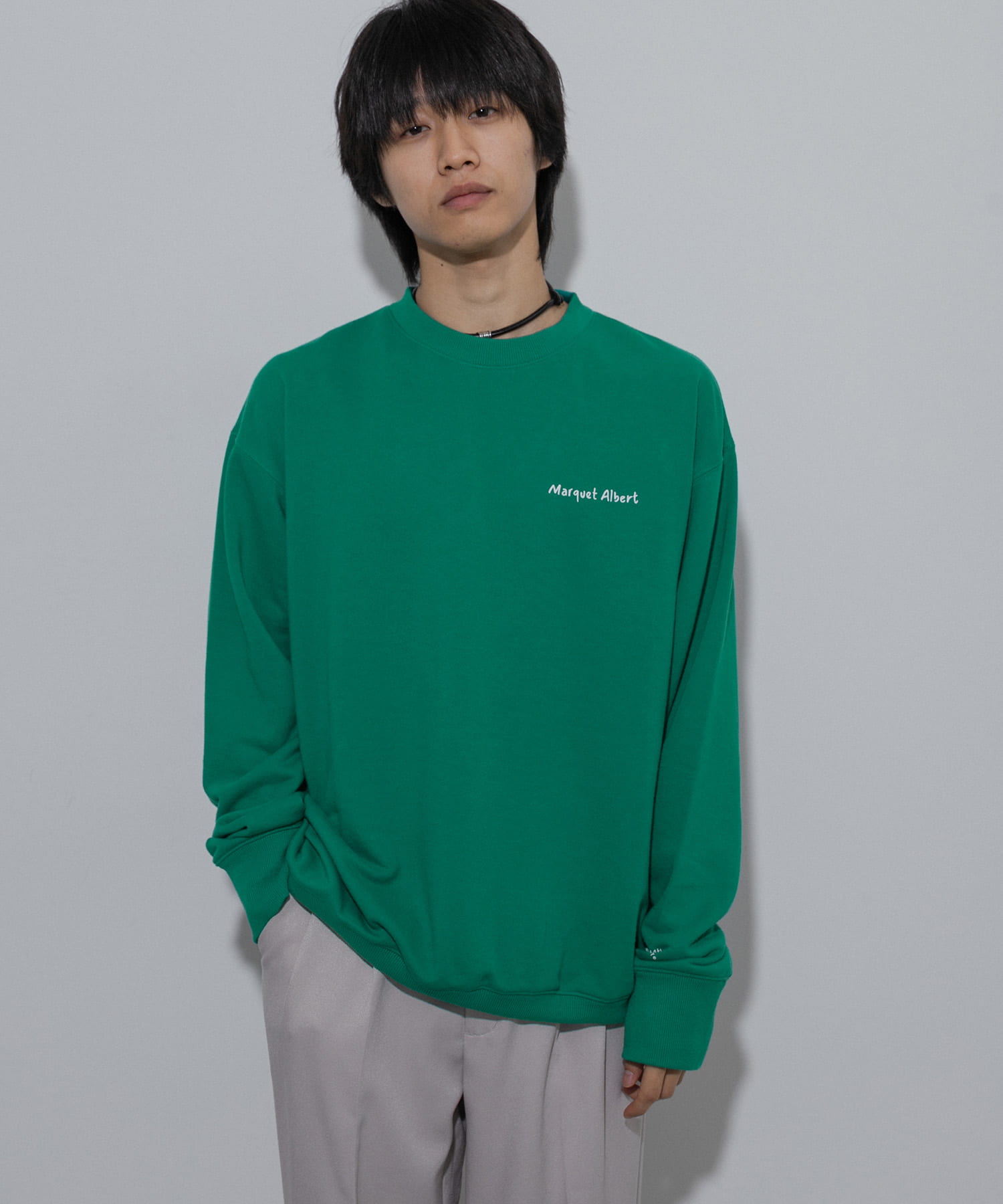 GREEN