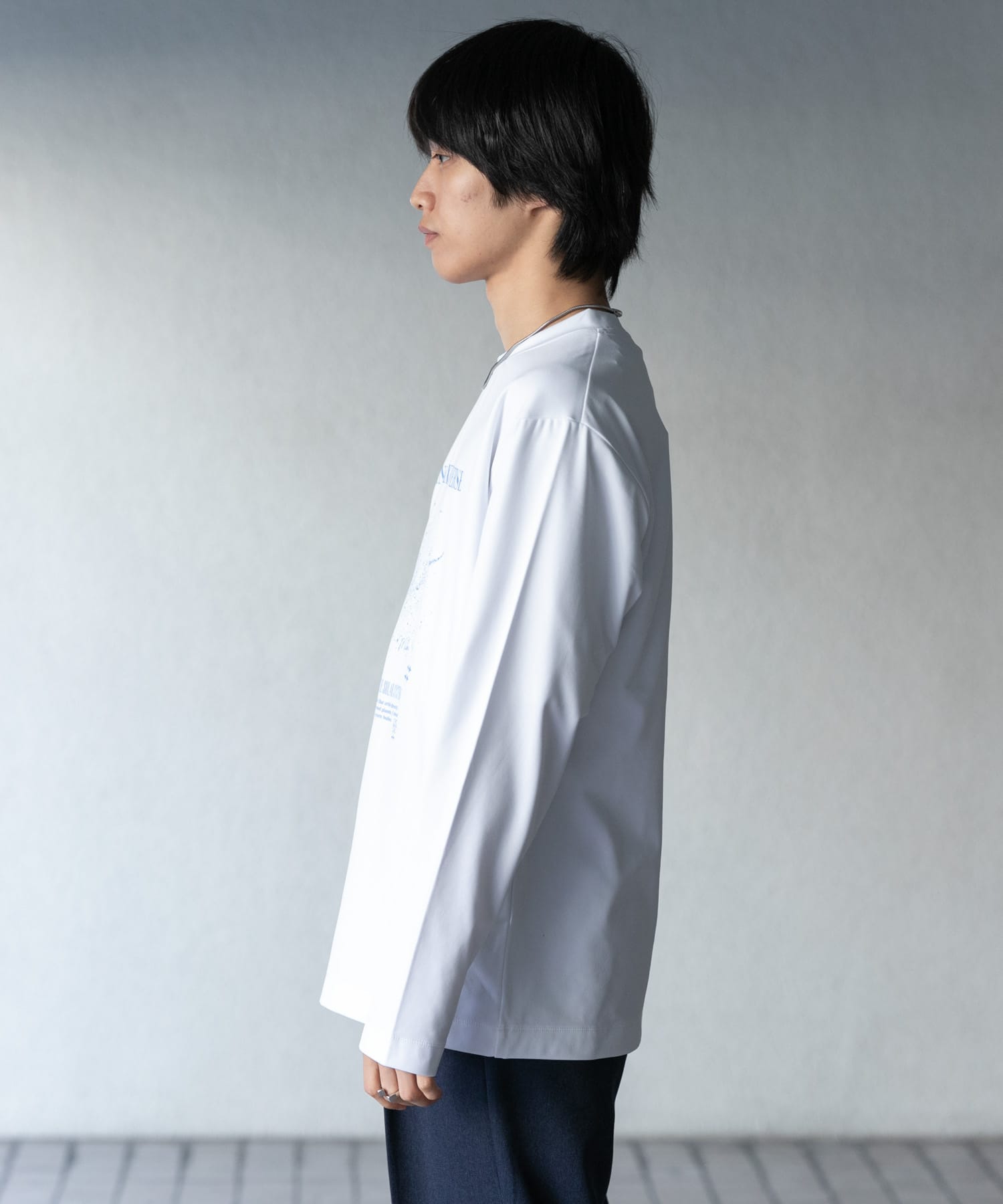 Galaxy Graphic Long-Sleeve T-shirts(M WHITE): トップス｜URBAN
