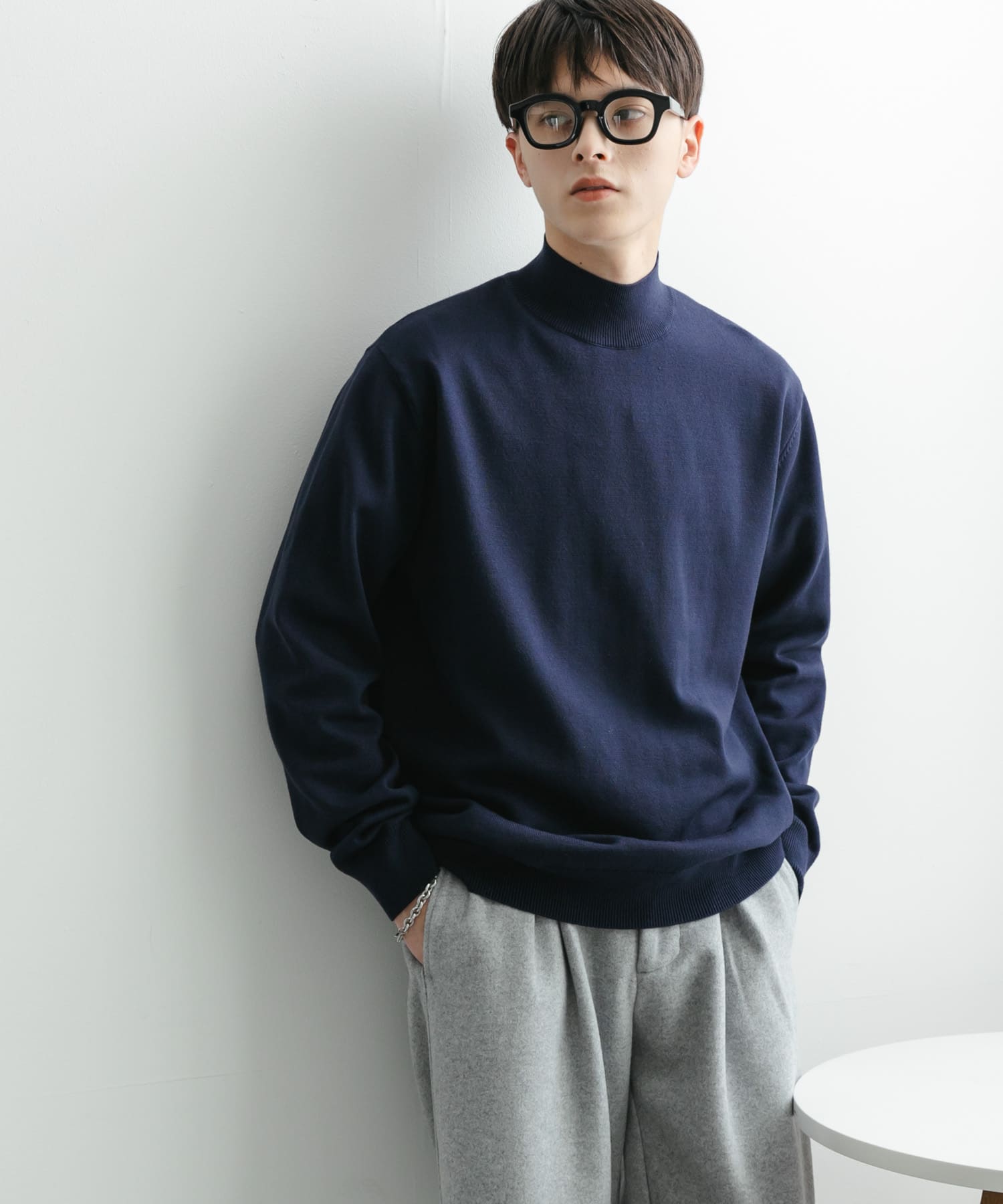 ストレッチモックネックニット NAVY M