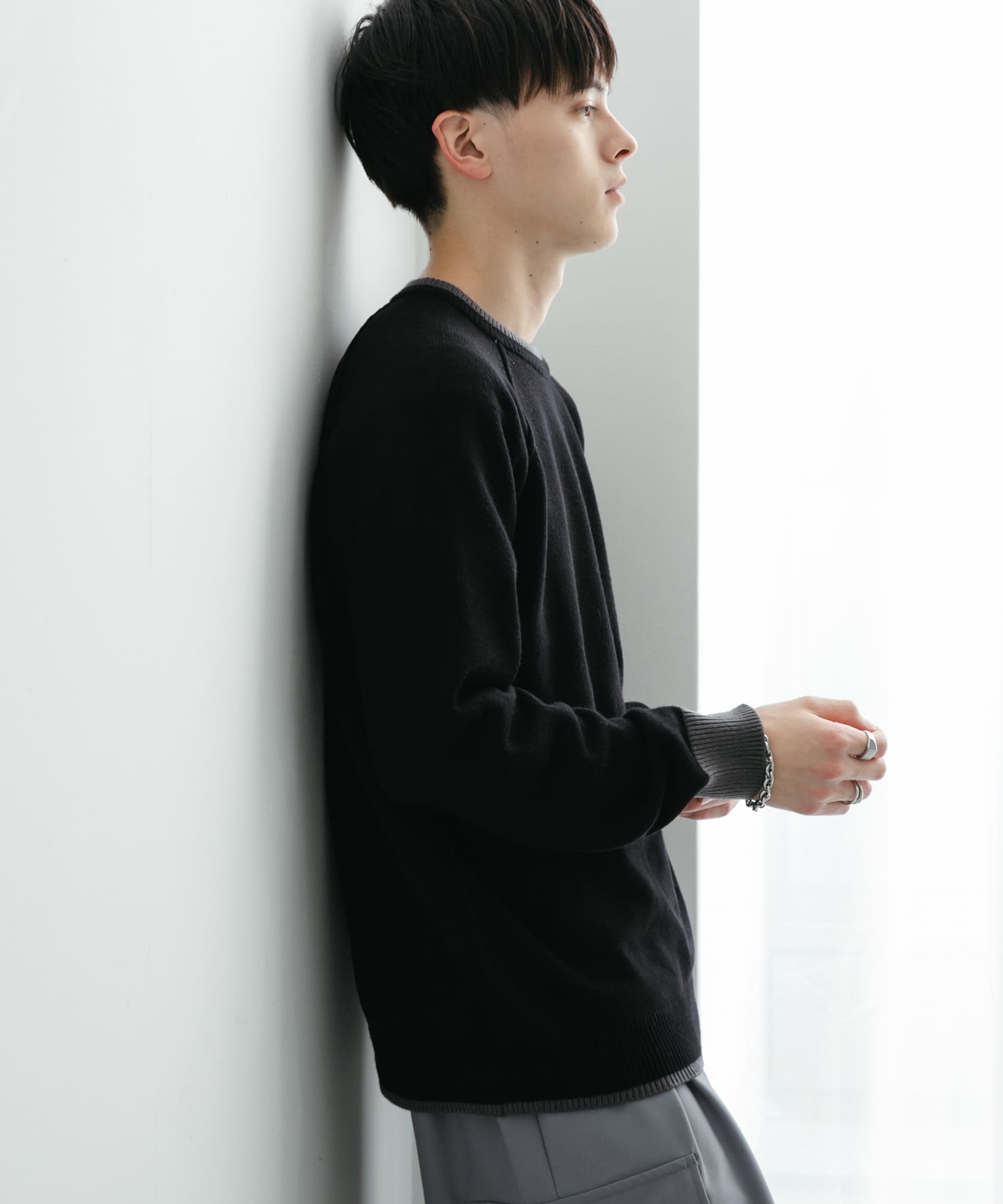 『ユニセックス』『洗濯可』ストレッチリブハイショクラインニット