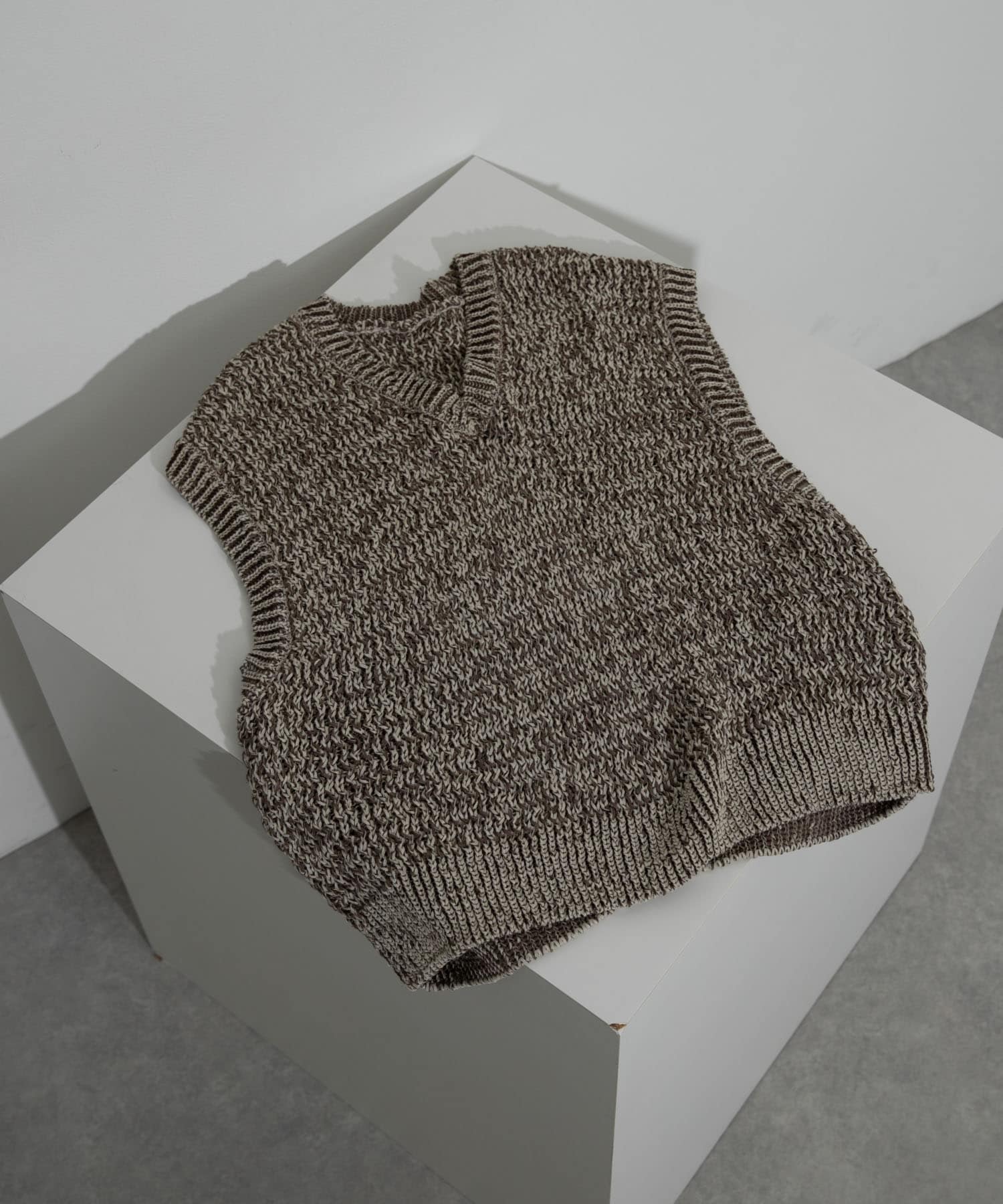 ミックスヤーンニットベスト MOCHA M