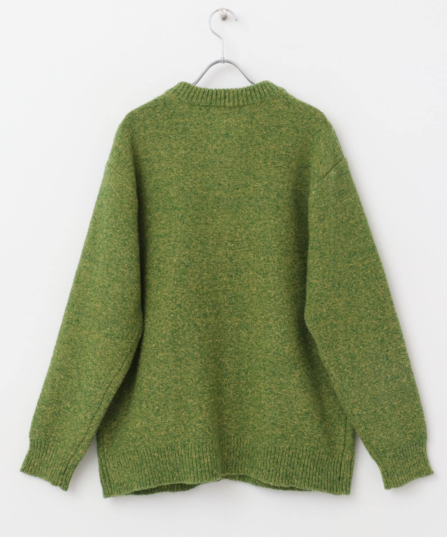 GREEN