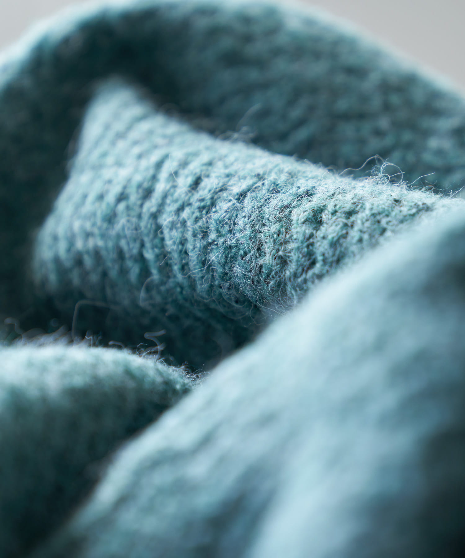 『ユニセックス』ローゲージカラーニット GREEN L