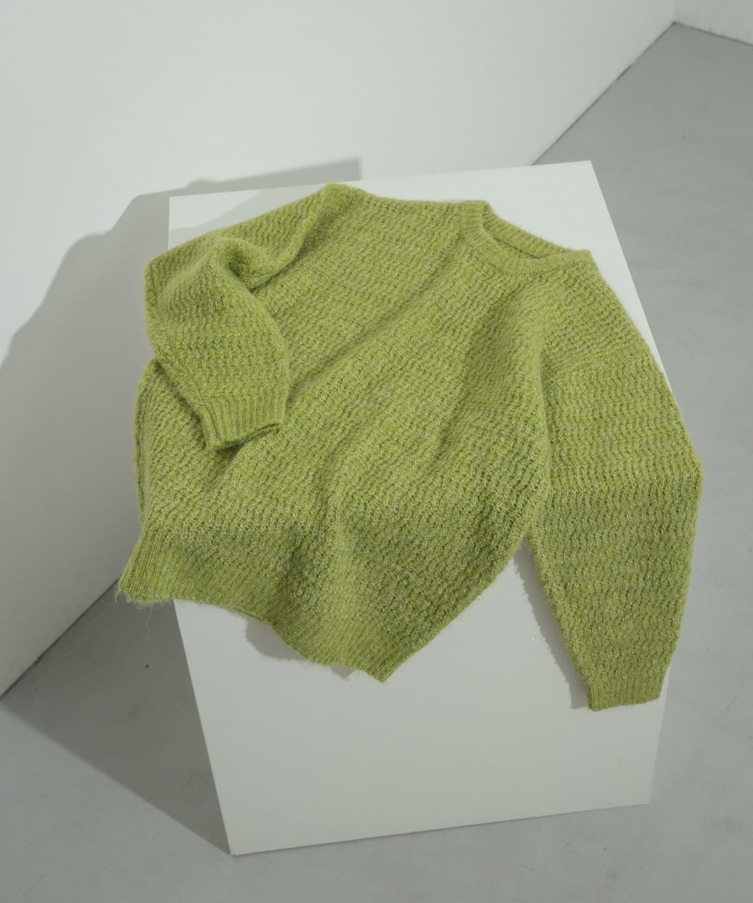 『ユニセックス』ローゲージカラーニット LIME L