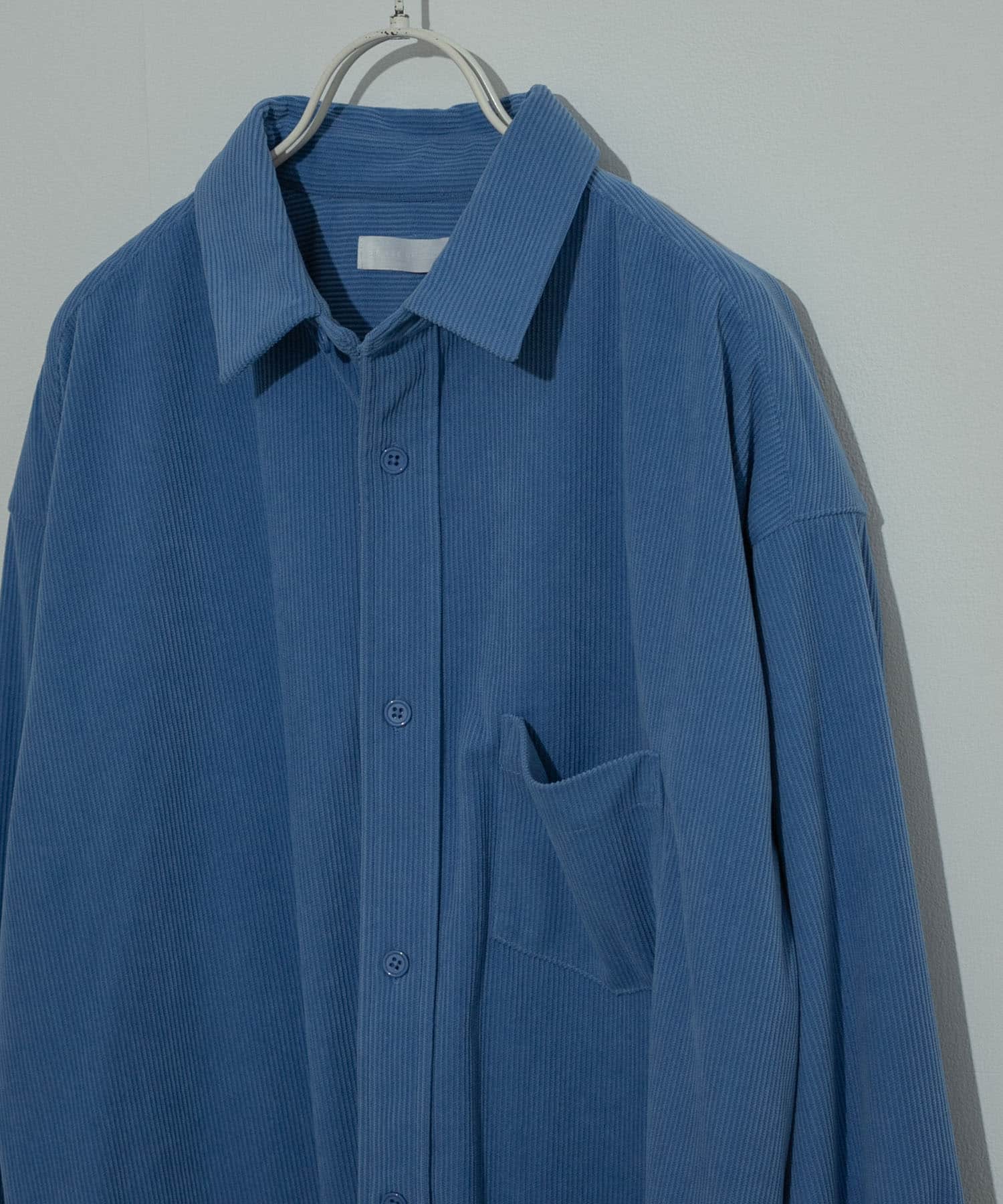 『ユニセックス』コーデュロイルーズシャツ L.BLUE M