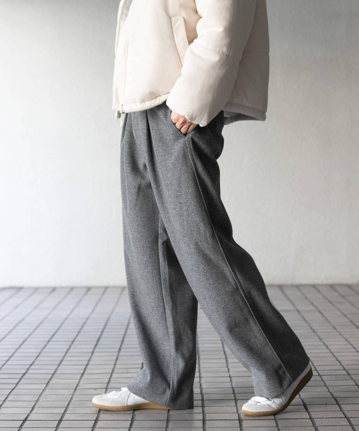 ジャージメルトンタックワイドパンツ