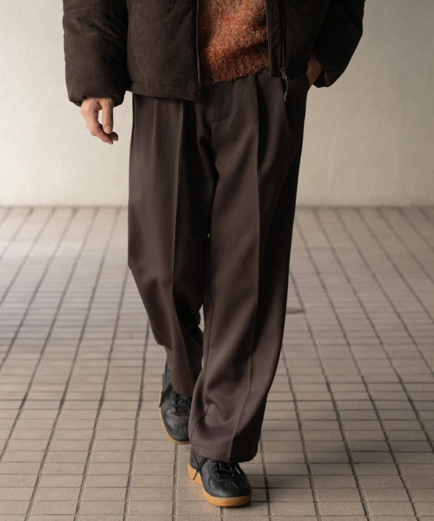 『セットアップ対応』ウールライクダブルタックワイドパンツ