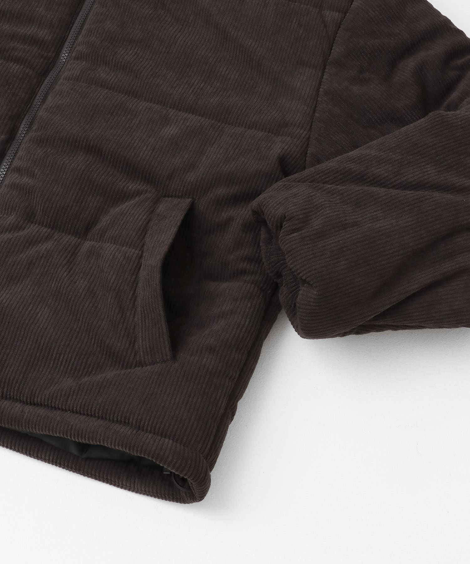 『ユニセックス』コーデュロイパデットブルゾン BROWN M