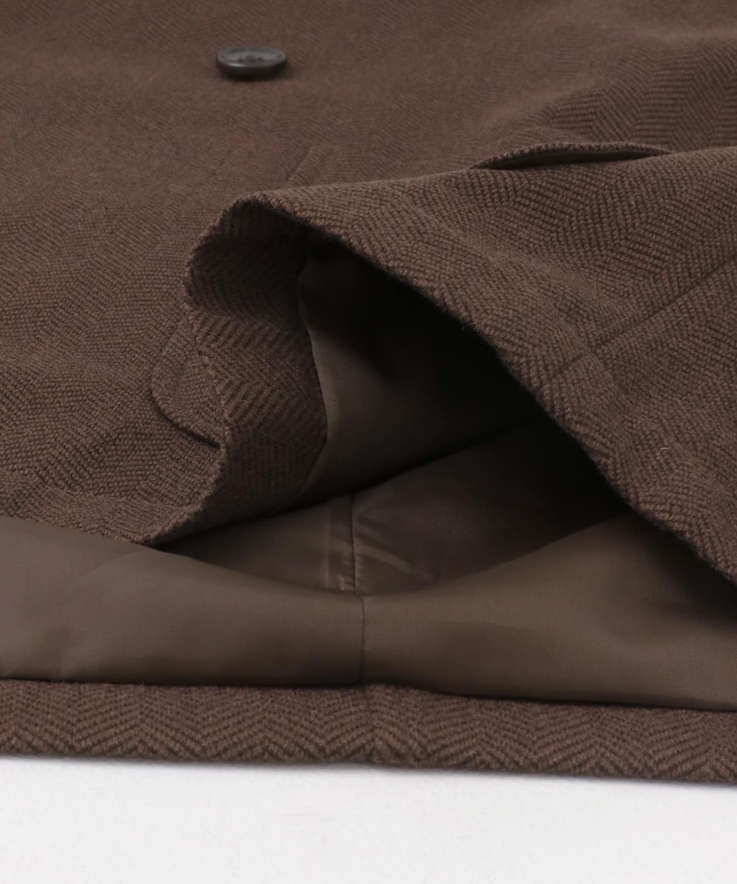 『UR TECH』ヘリンボーンダブルテーラードジャケット BROWN M