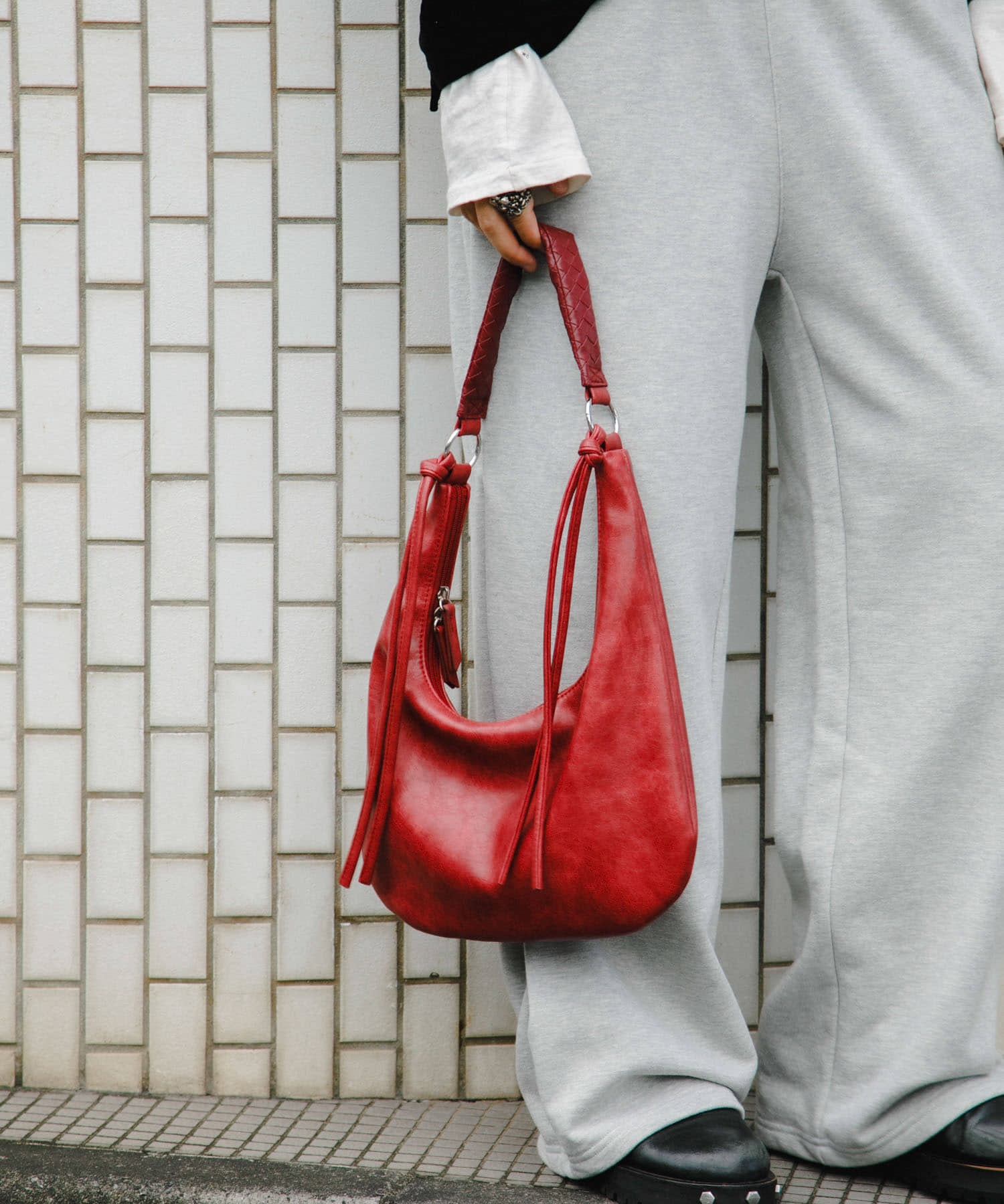 フェイクレザーヴィンテージハンドバッグ RED one