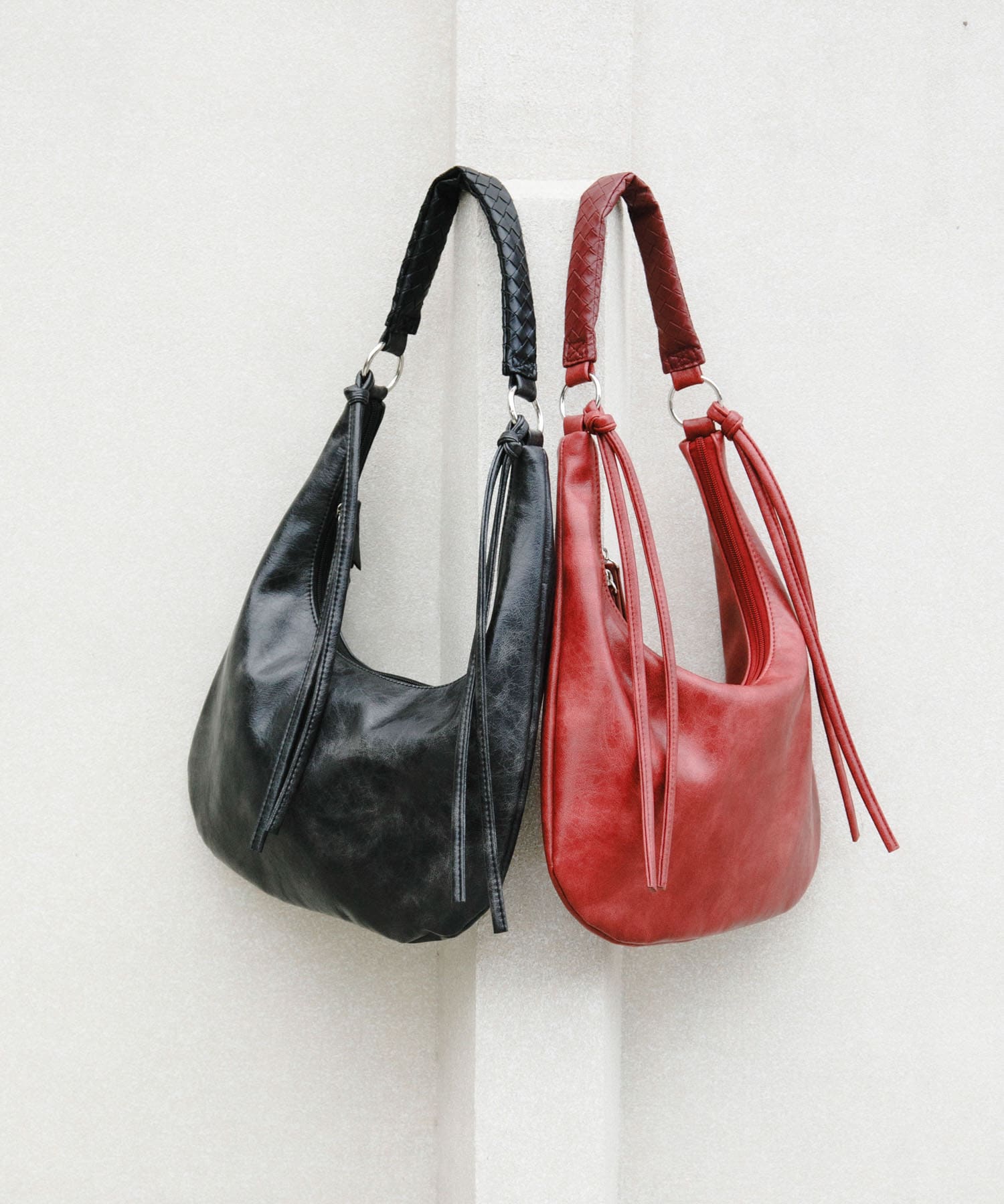 フェイクレザーヴィンテージハンドバッグ BLACK one