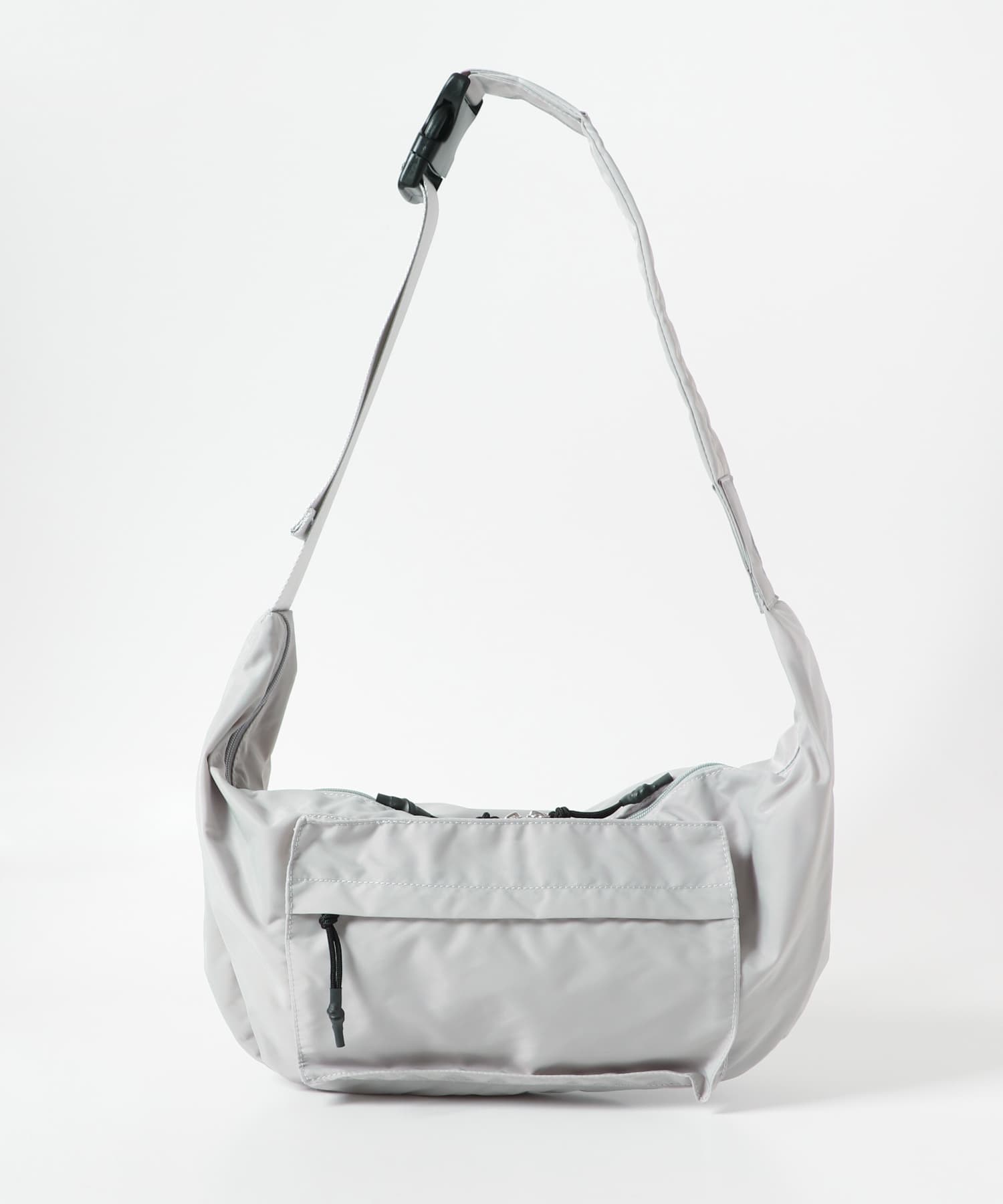 ナイロンボディバッグ GRAY one