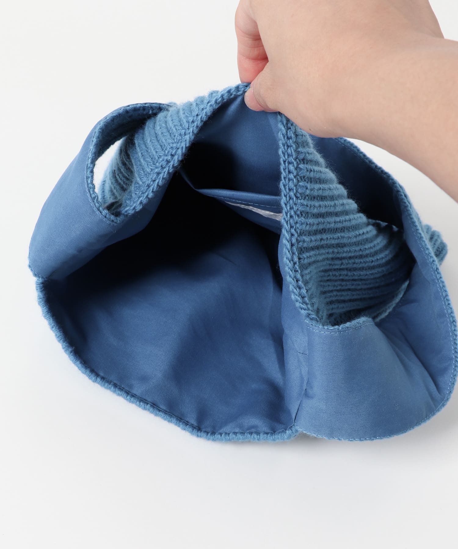 ニットスクエアバッグ BLUE one