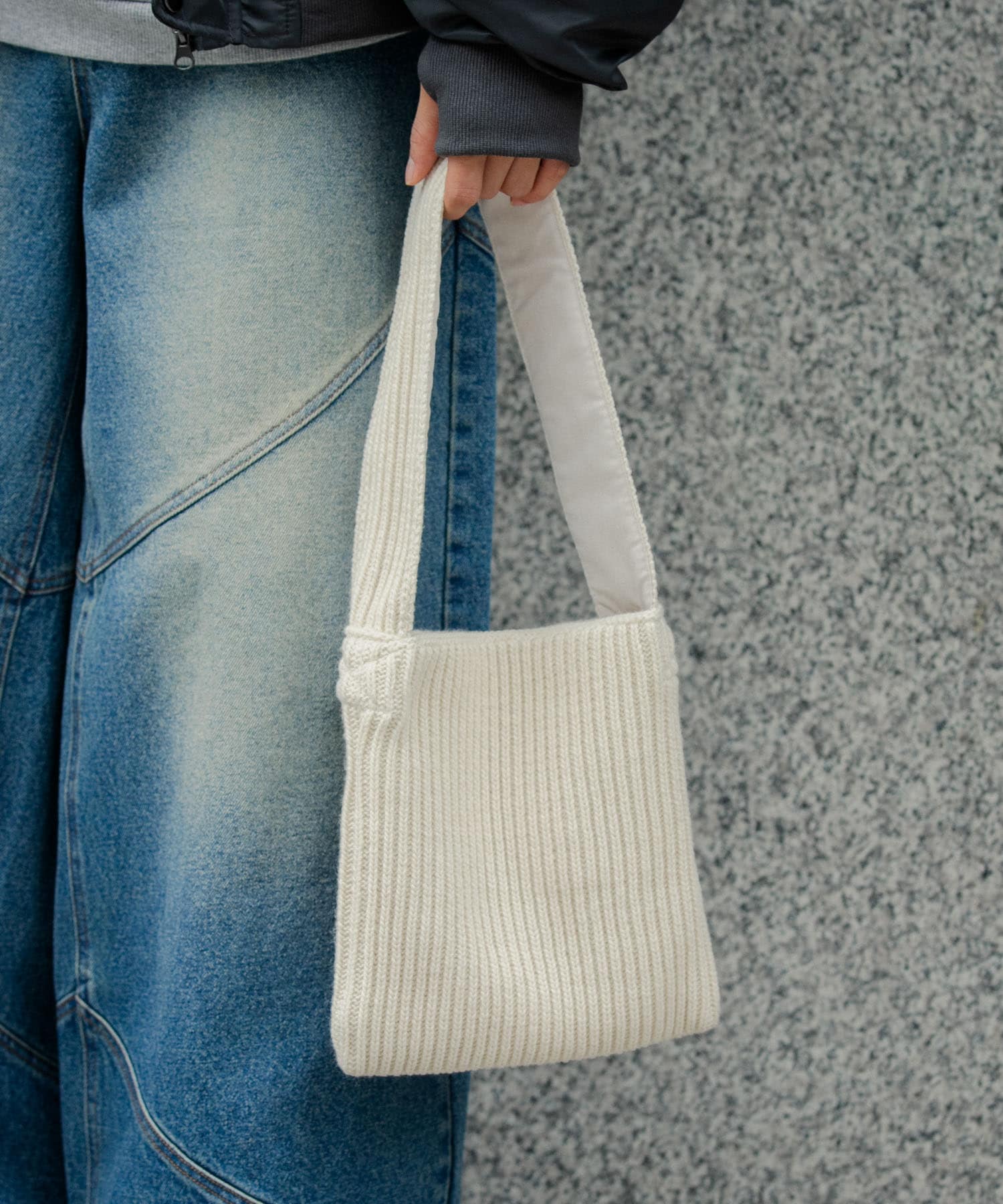 ニットスクエアバッグ IVORY one
