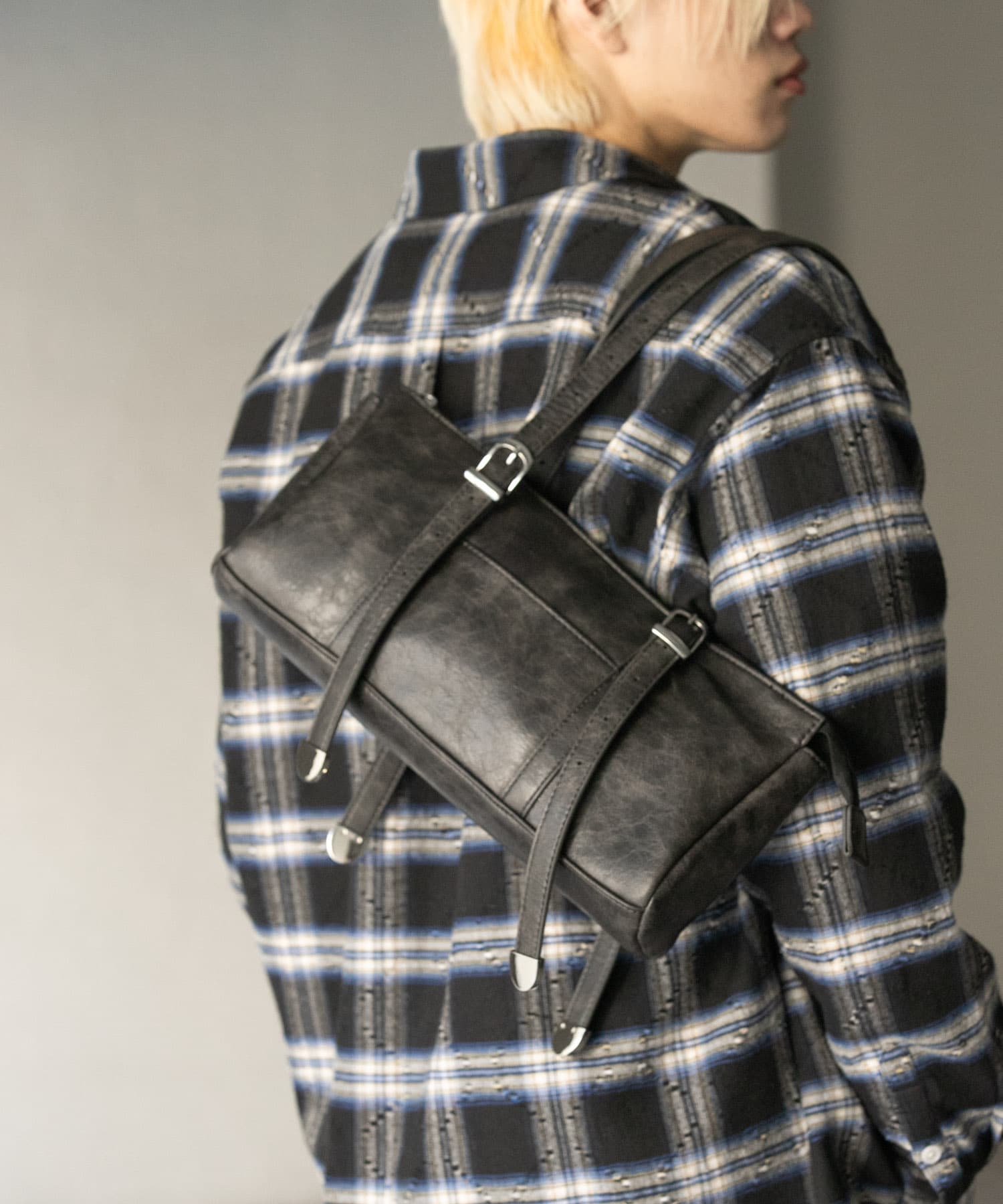 FLスクエアボストンバッグ BLACK one