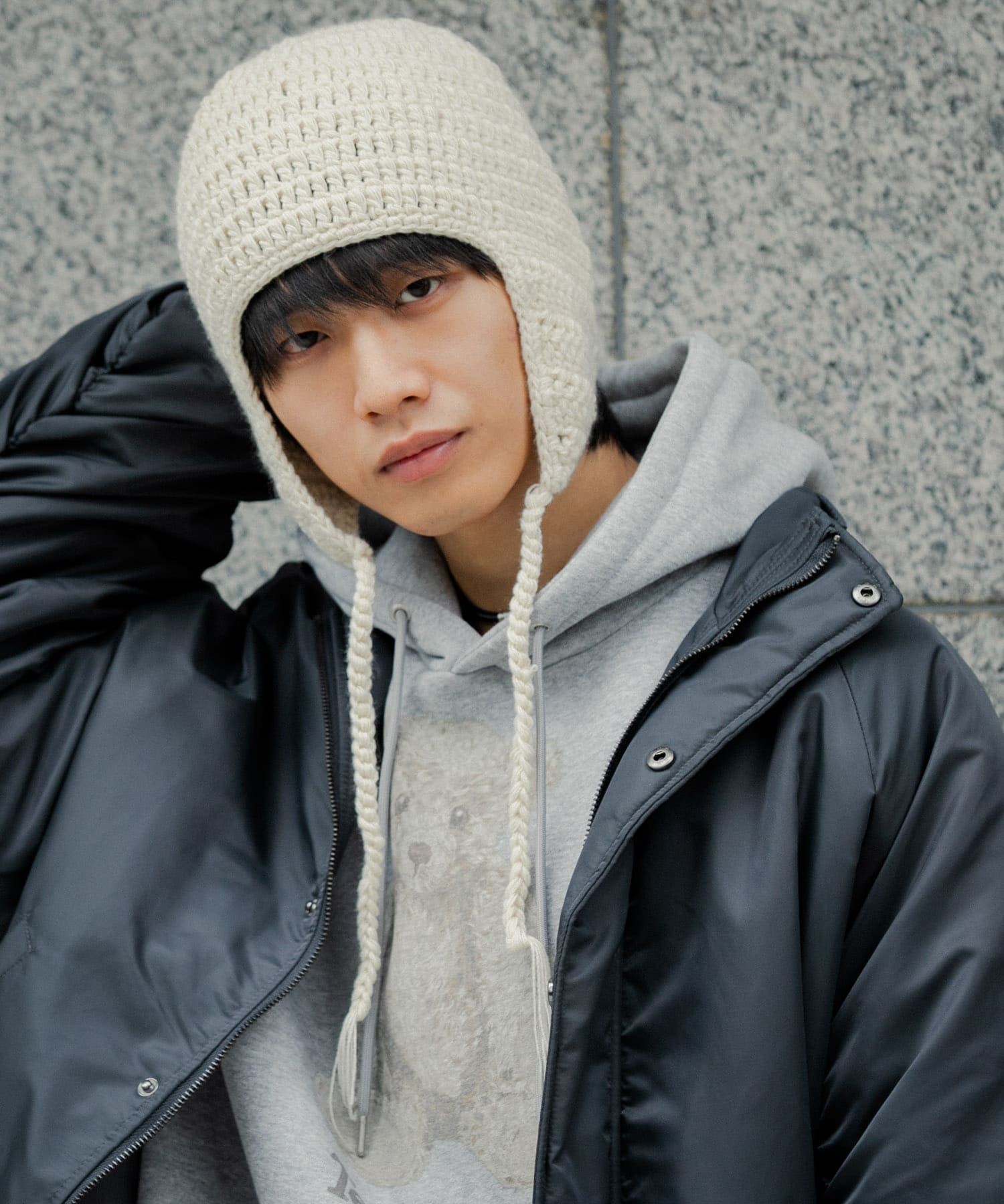 イヤーフラップニットキャップ IVORY one