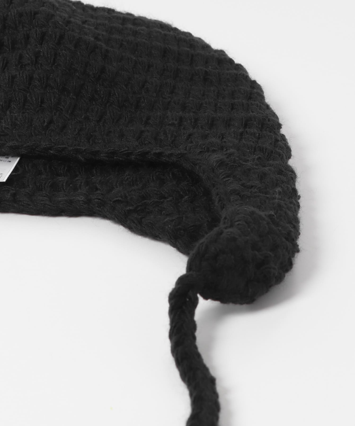イヤーフラップニットキャップ BLACK one