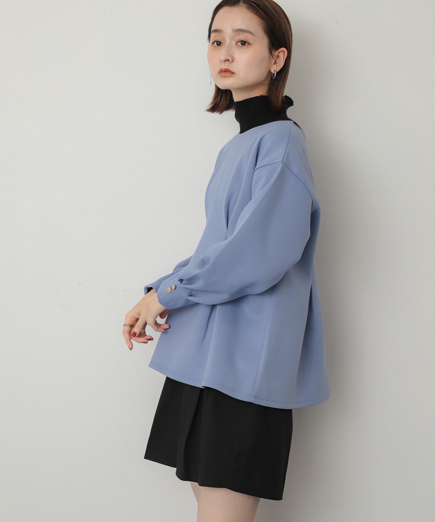 身長：169cm サイズ：one