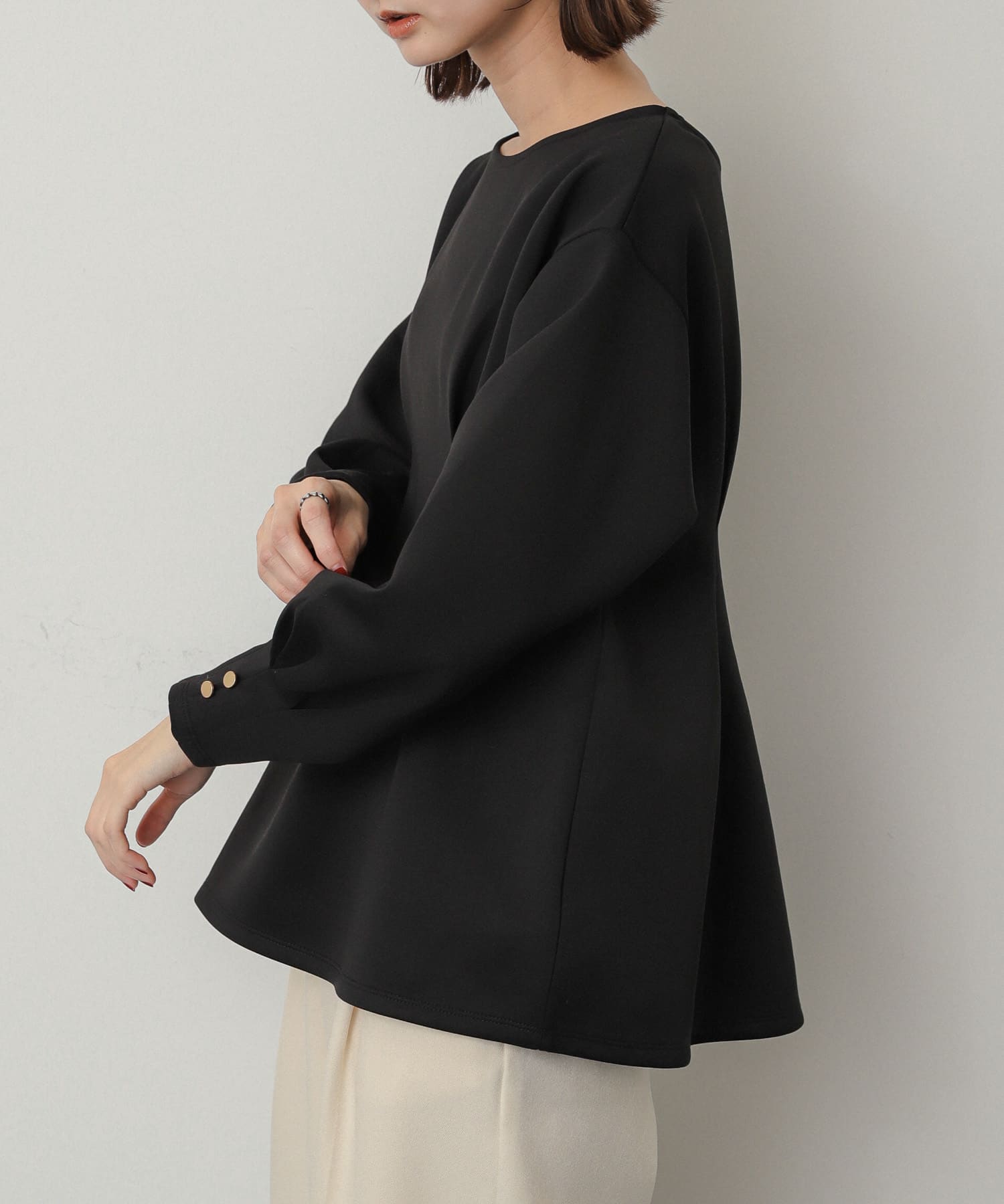 身長：169cm サイズ：one