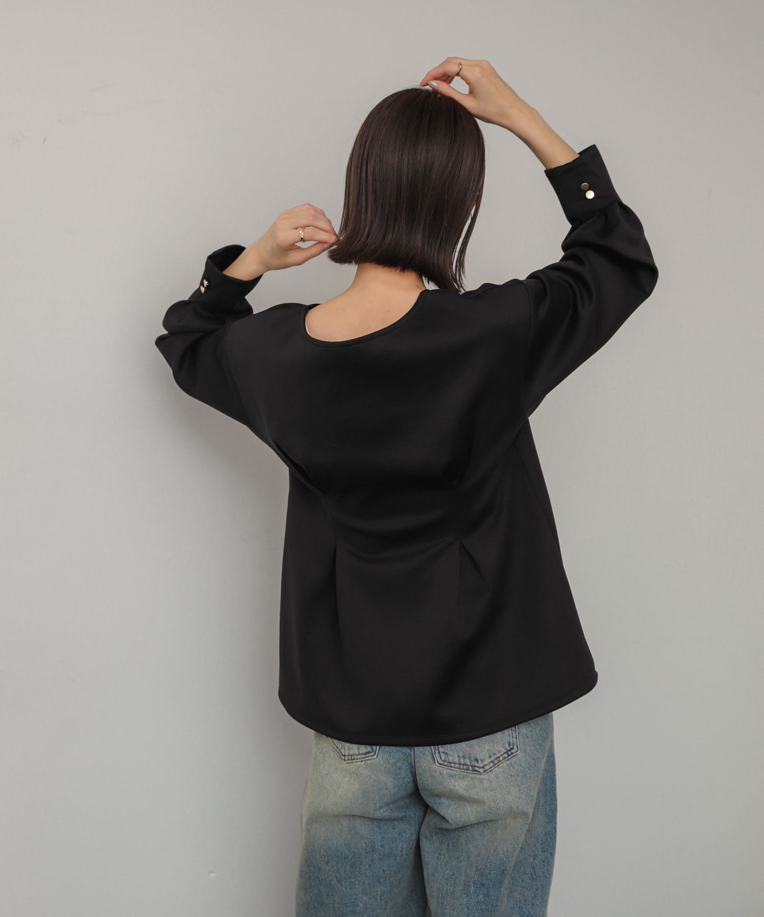 身長：169cm サイズ：one