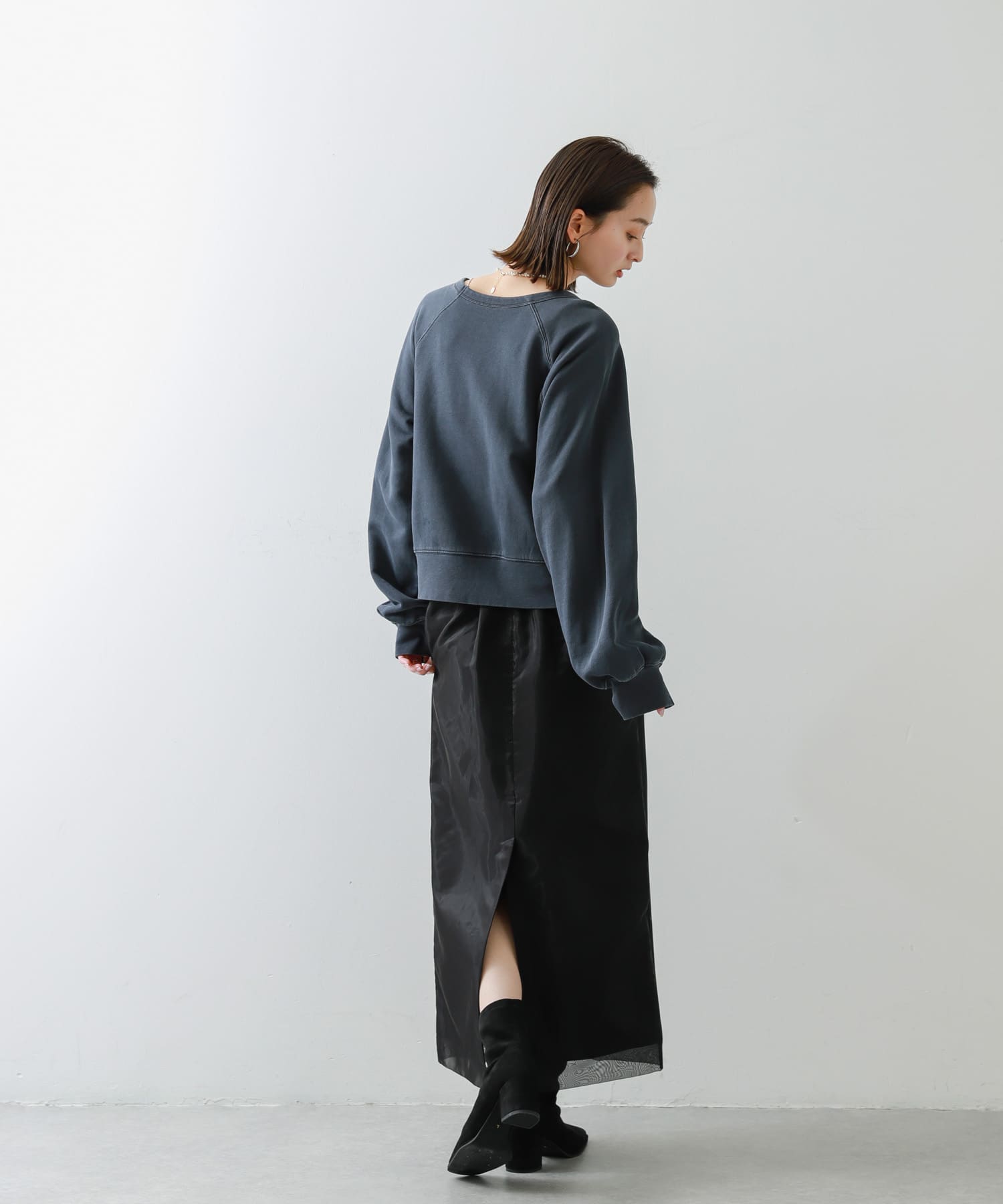 身長：169cm サイズ：one