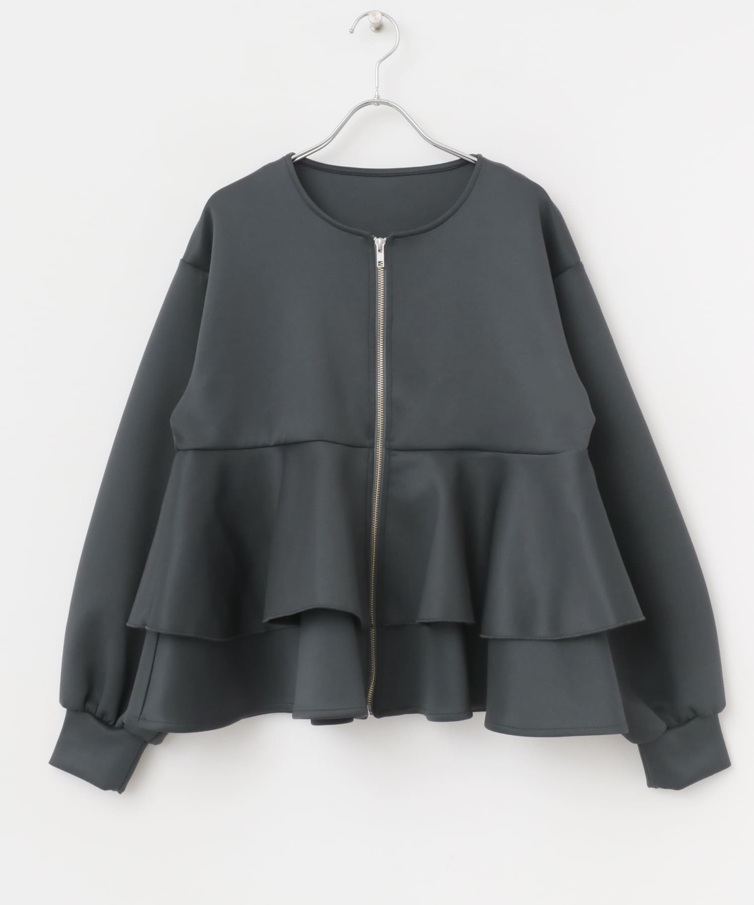 UNITED ARROWS フリル付きペプラムカーディガン フリルペプラムジップカーディガン(one CHARCOAL): トップス