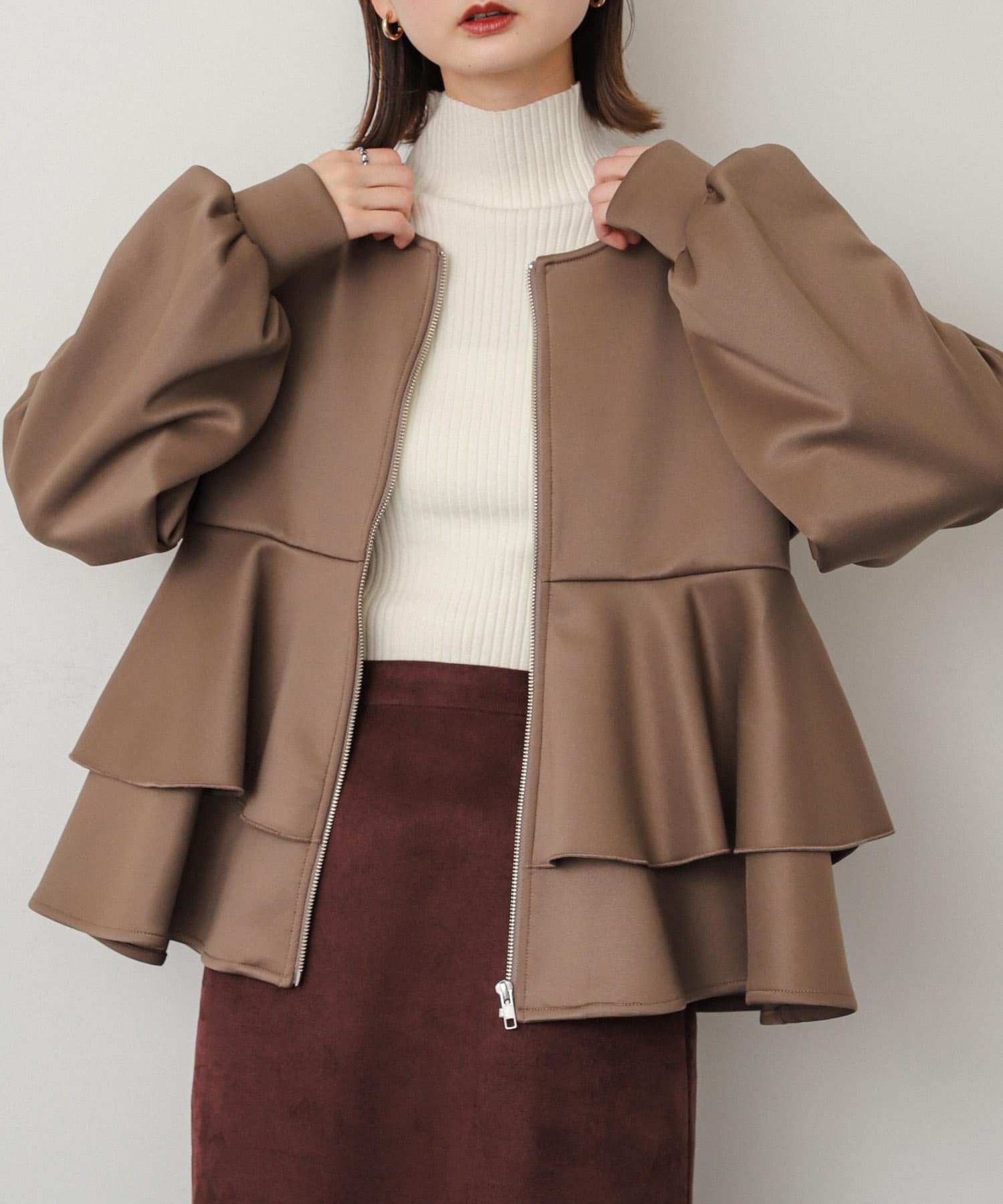 UNITED ARROWS フリル付きペプラムカーディガン フリルペプラムジップカーディガン(one CHARCOAL): トップス