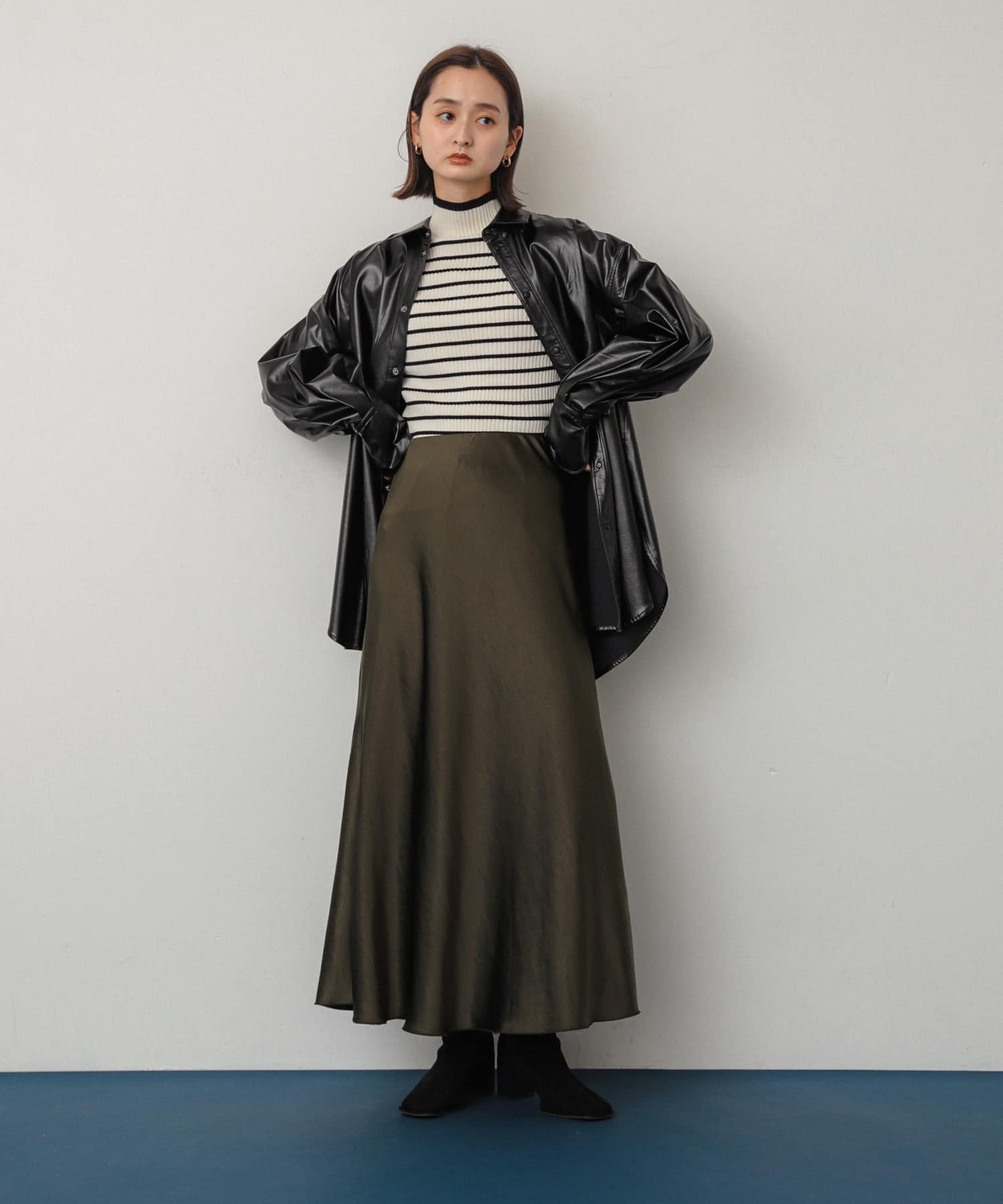 WHT×BLK