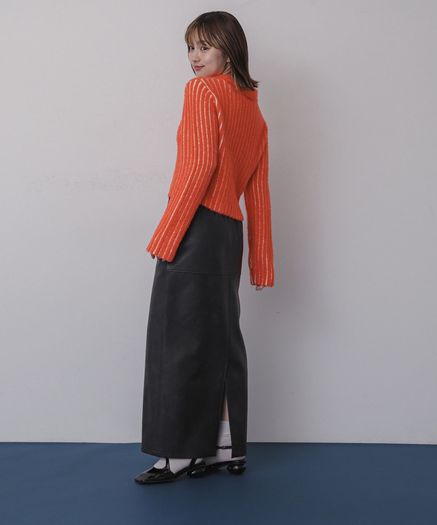 ORANGE