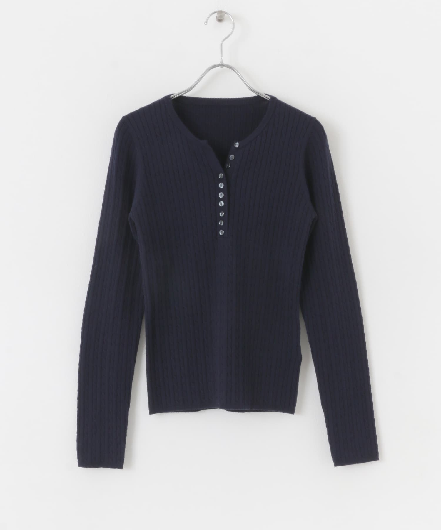 『WEB/一部店舗限定カラー』ヘンリーネックミニケーブルセーター NAVY one