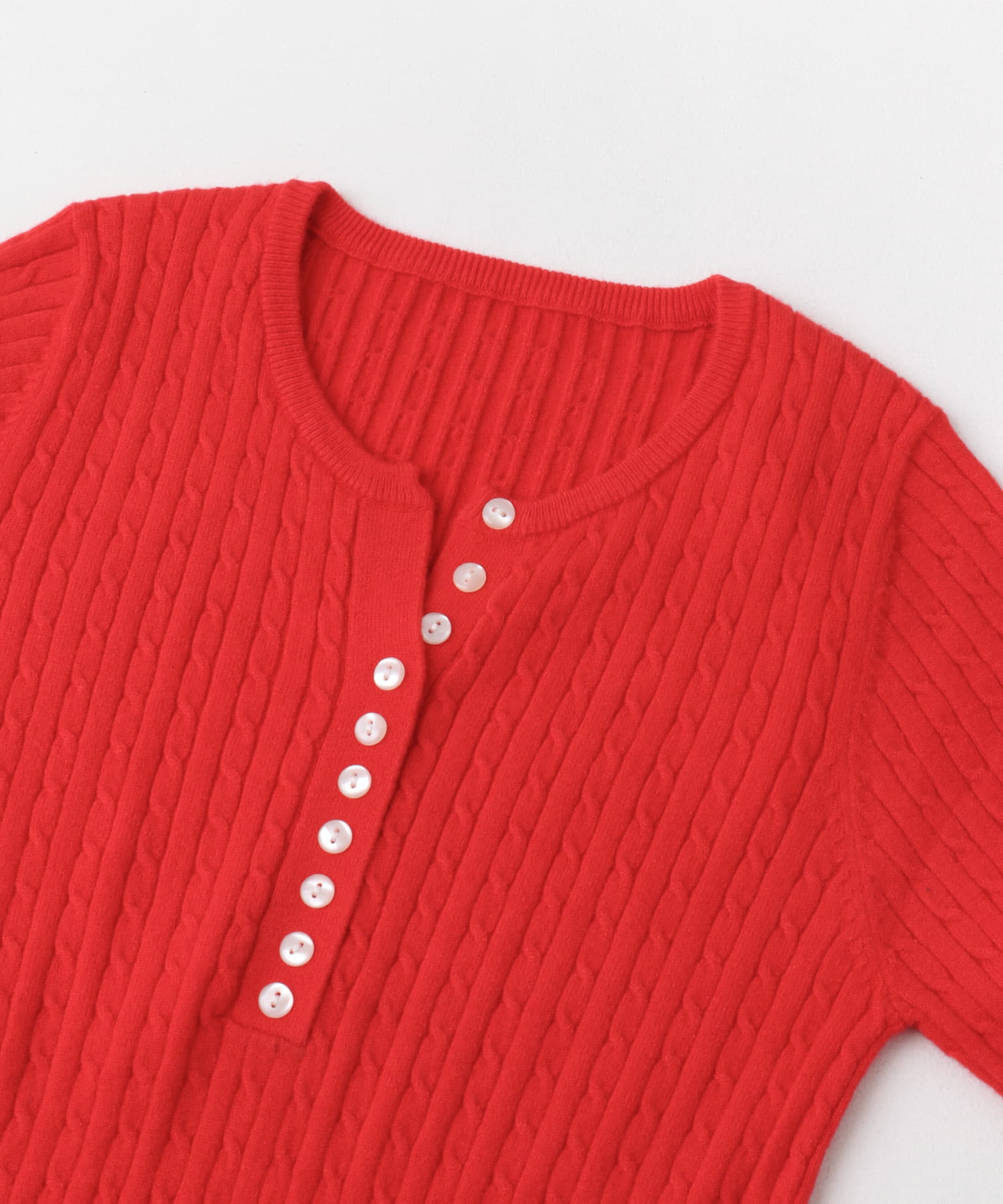 『WEB/一部店舗限定カラー』ヘンリーネックミニケーブルセーター RED one